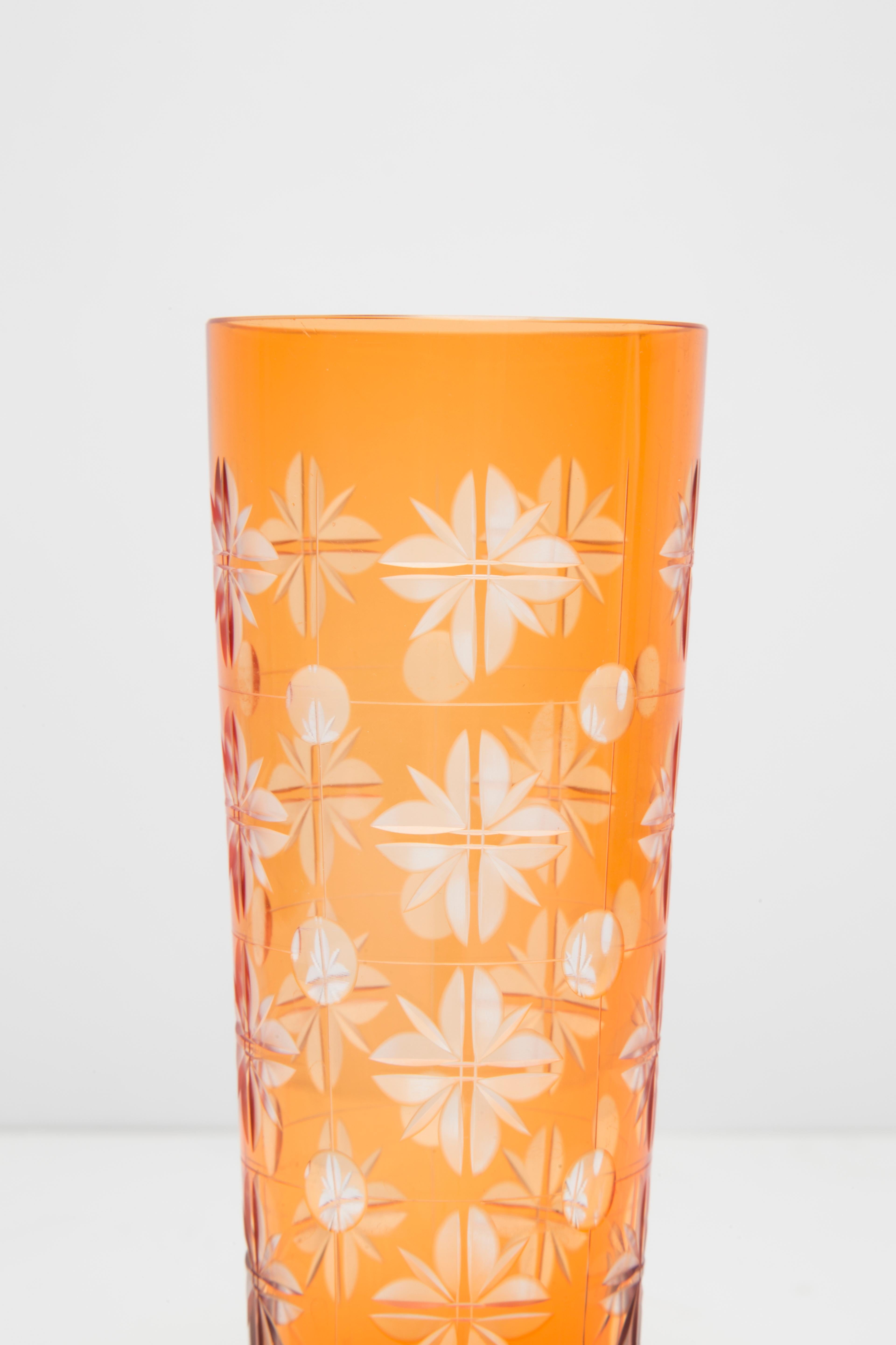 Mid Century Vintage Orange Crystal Glass Vase, Europe, 1960s In Good Condition For Sale In 05-080 Hornowek, PL