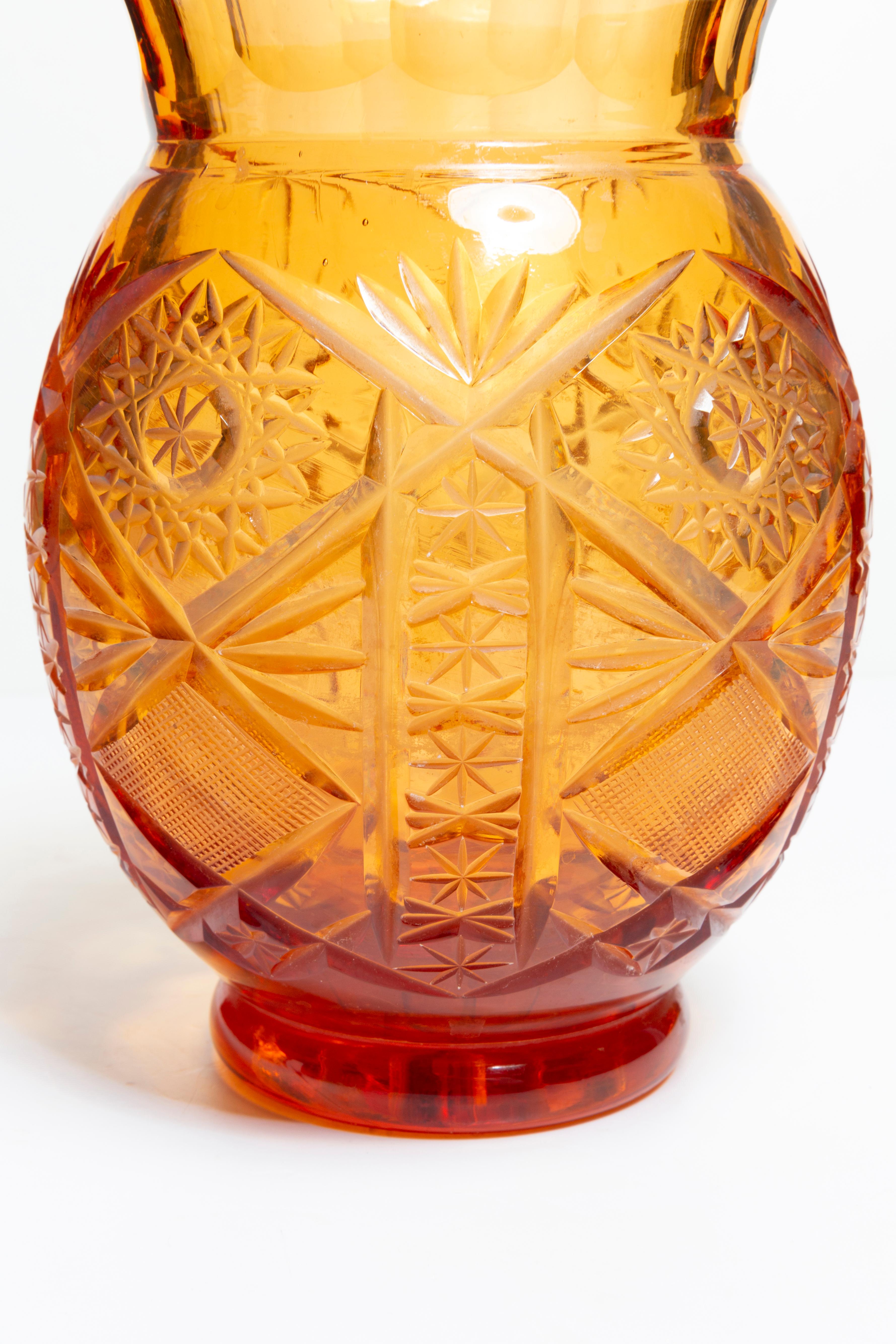 Italian Mid-Century Vintage Orange Crystal Vase, Italy, 1960s For Sale