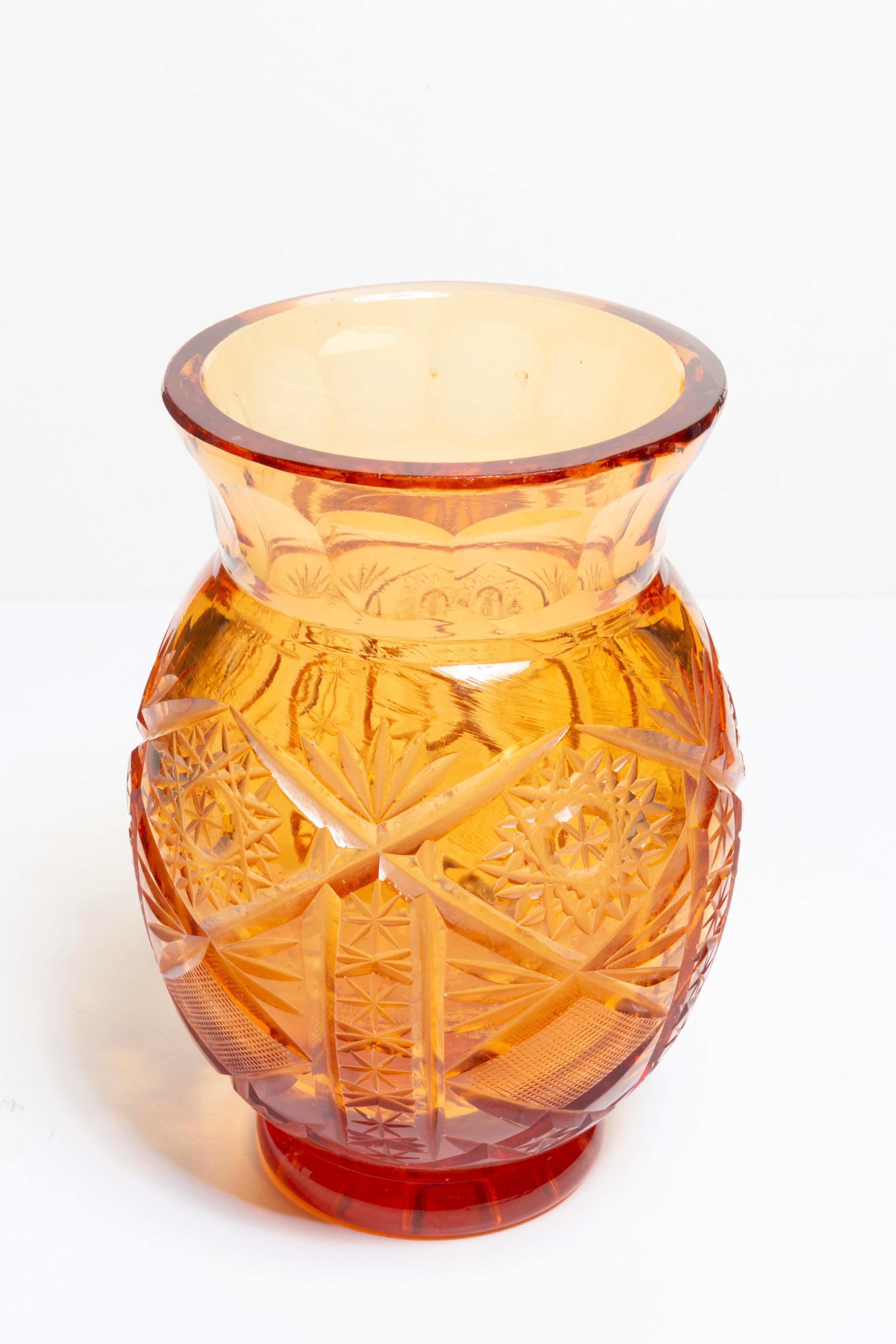Mid-Century Vintage Orange Crystal Vase, Italy, 1960s For Sale 1
