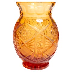 Orangefarbene Kristallvase aus der Jahrhundertmitte, Italien, 1960er Jahre