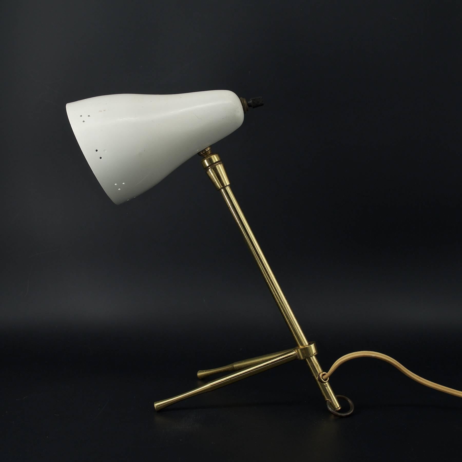 Mid-Century Original 1950er Pinocchio-Lampe, Wandleuchter Giuseppe Ostuni Oluce (Maschinell gefertigt) im Angebot