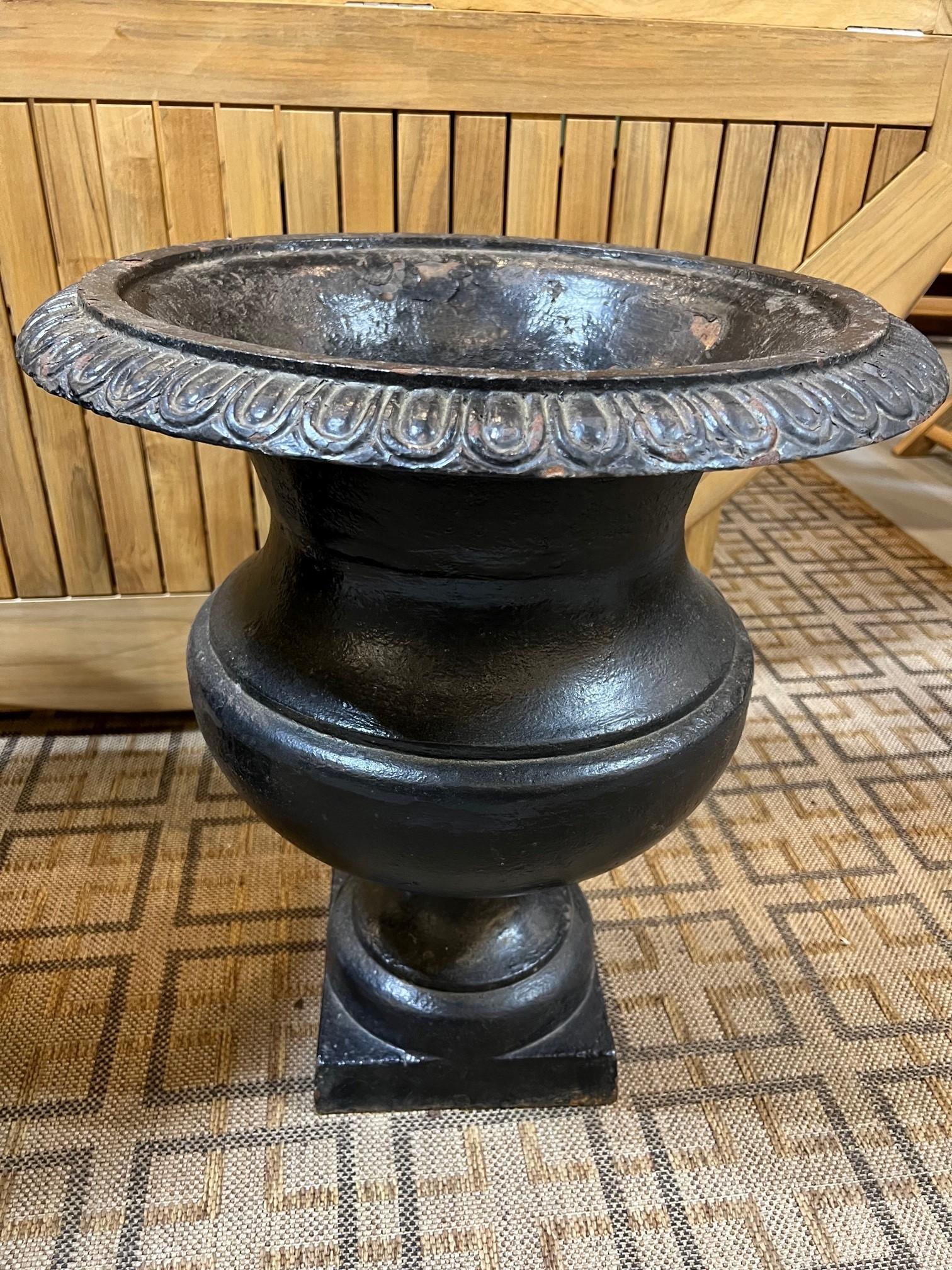 20th Century Mid Century Vintage Pair of Cast Iron Garden Urns Black Finish