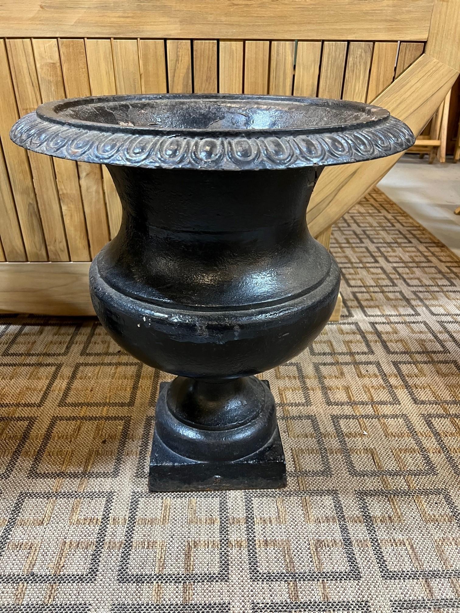 Mid Century Vintage Pair of Cast Iron Garden Urns Black Finish 3