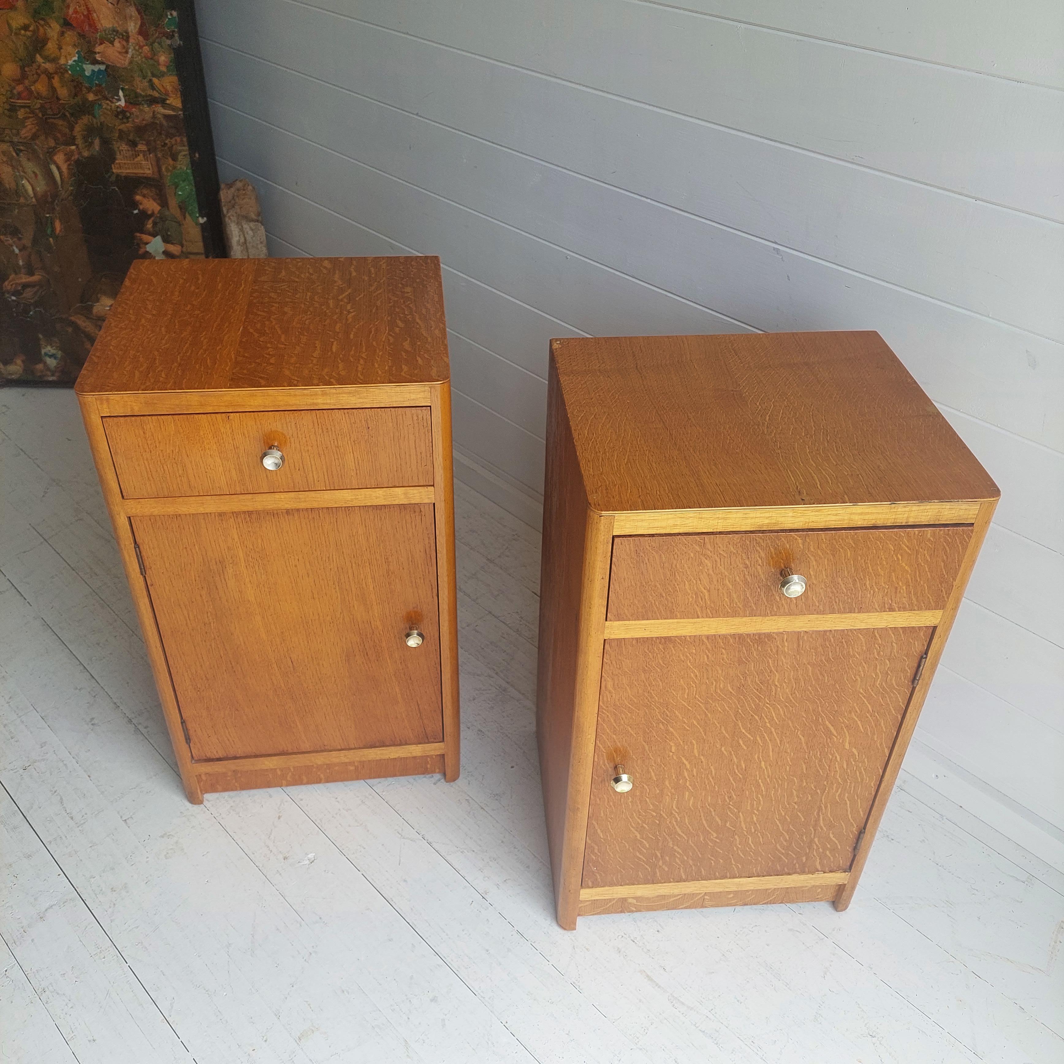Mid Century Vintage Pair of oak Bedside Cabinets 50s 5