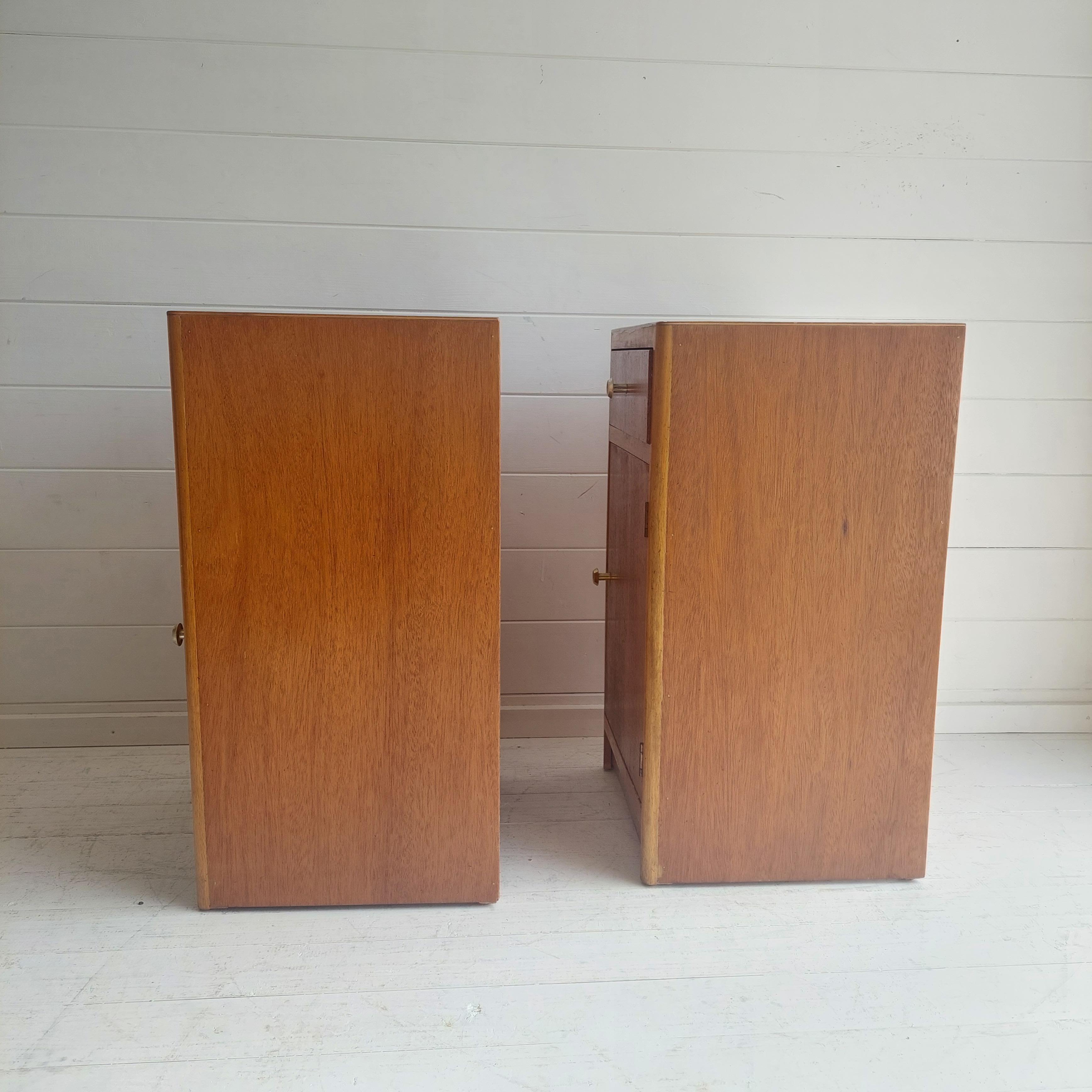 Mid Century Vintage Pair of oak Bedside Cabinets 50s 12