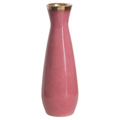 Vaso decorativo in porcellana rosa di metà secolo, Europa, anni '60