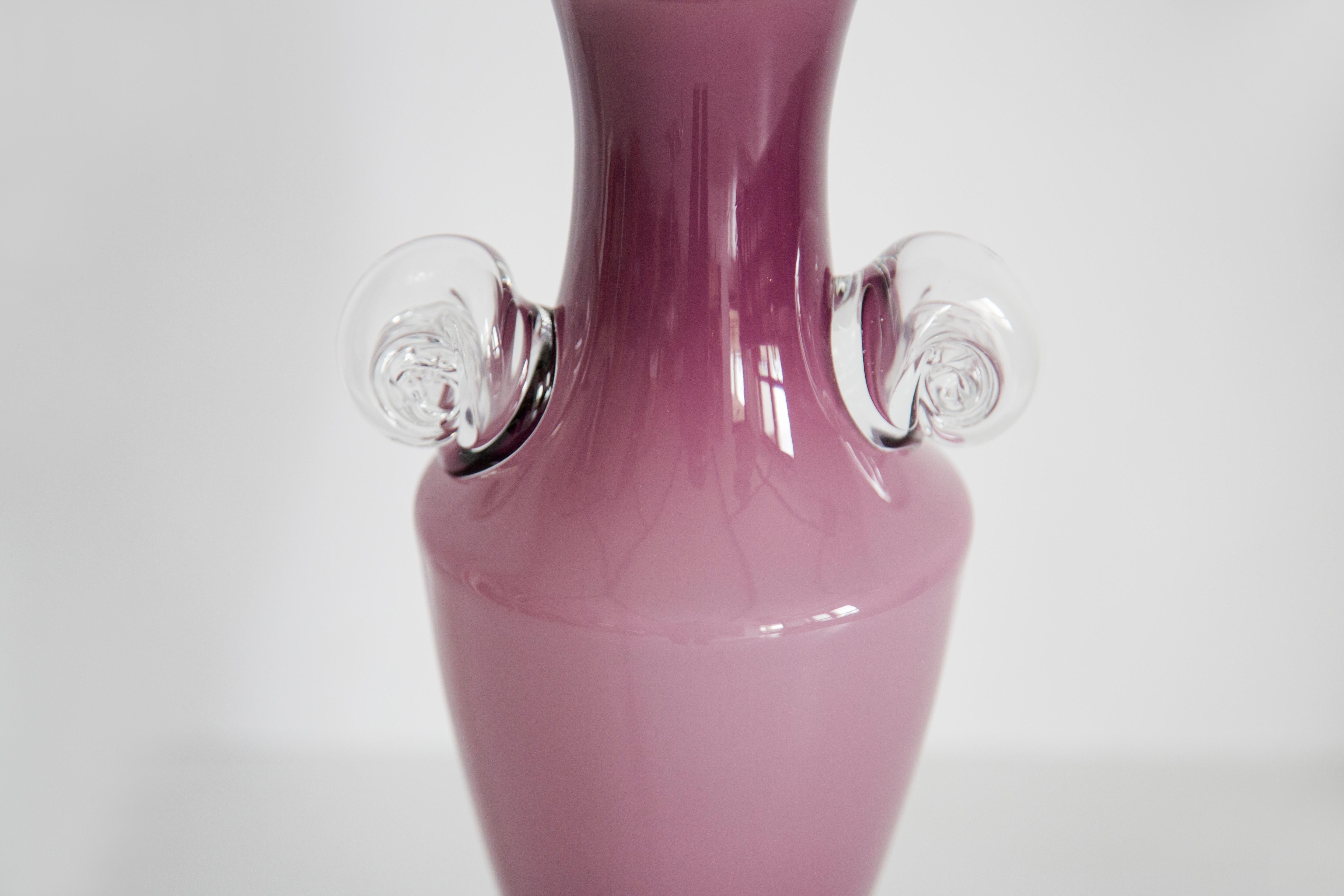 Mid Century Vintage Purple Big Decorative Glass Vase, Europe, 1960s For Sale 1