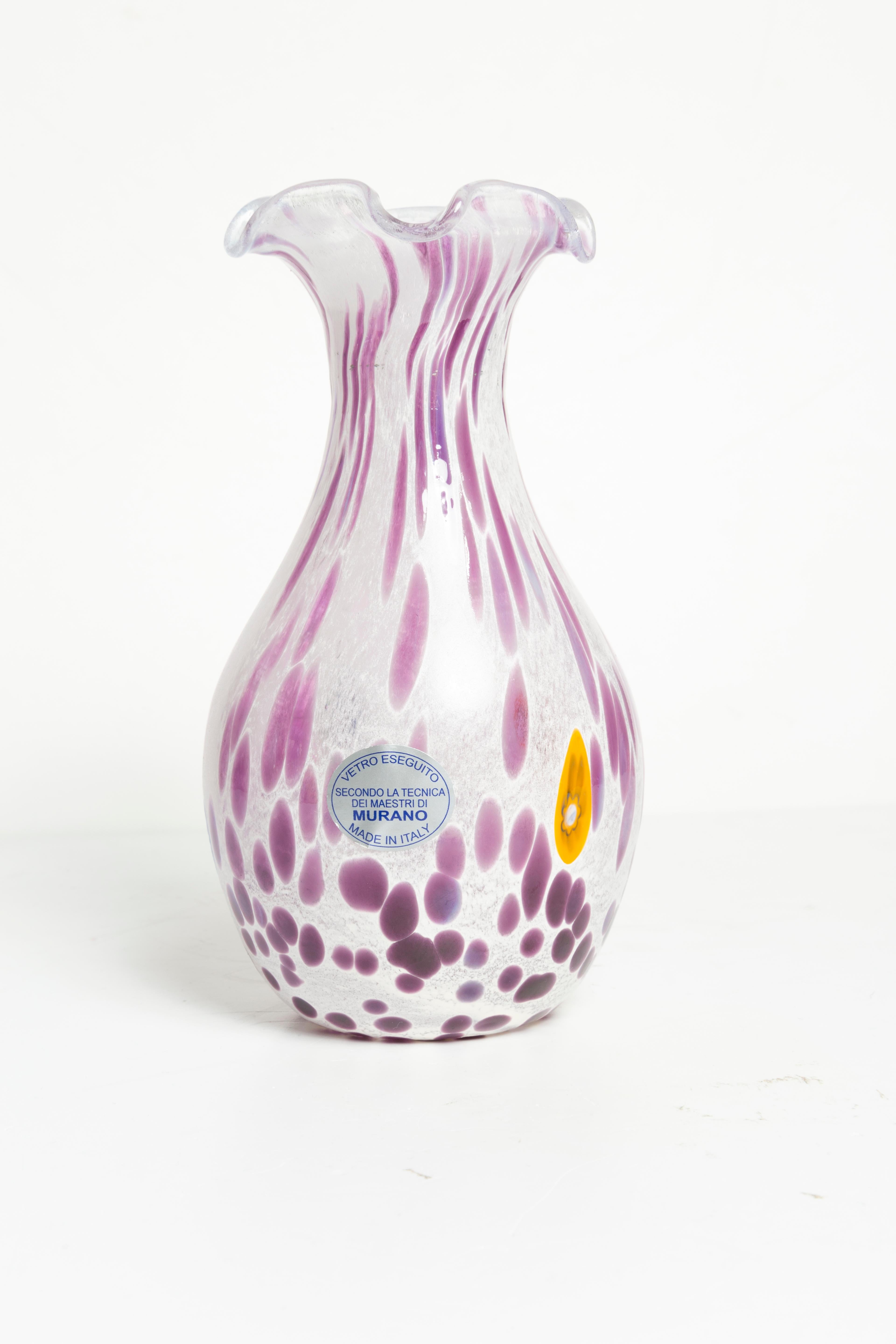 Mid Century Vintage Purple Dots Small Murano Vase, Italy, 1960s In Excellent Condition For Sale In 05-080 Hornowek, PL