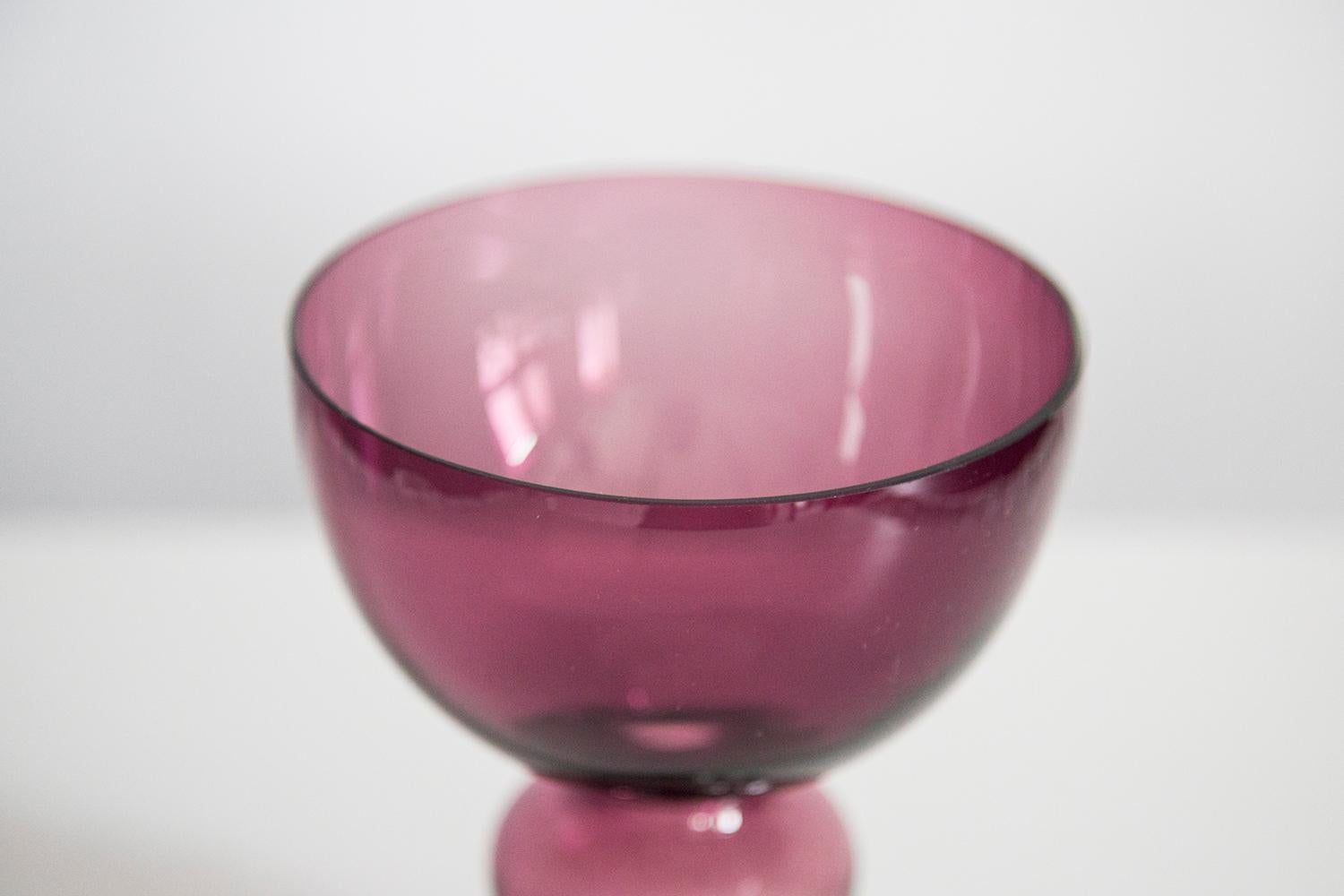 Mid Century Vintage Purple Small Vase, Europe, 1960s For Sale 1