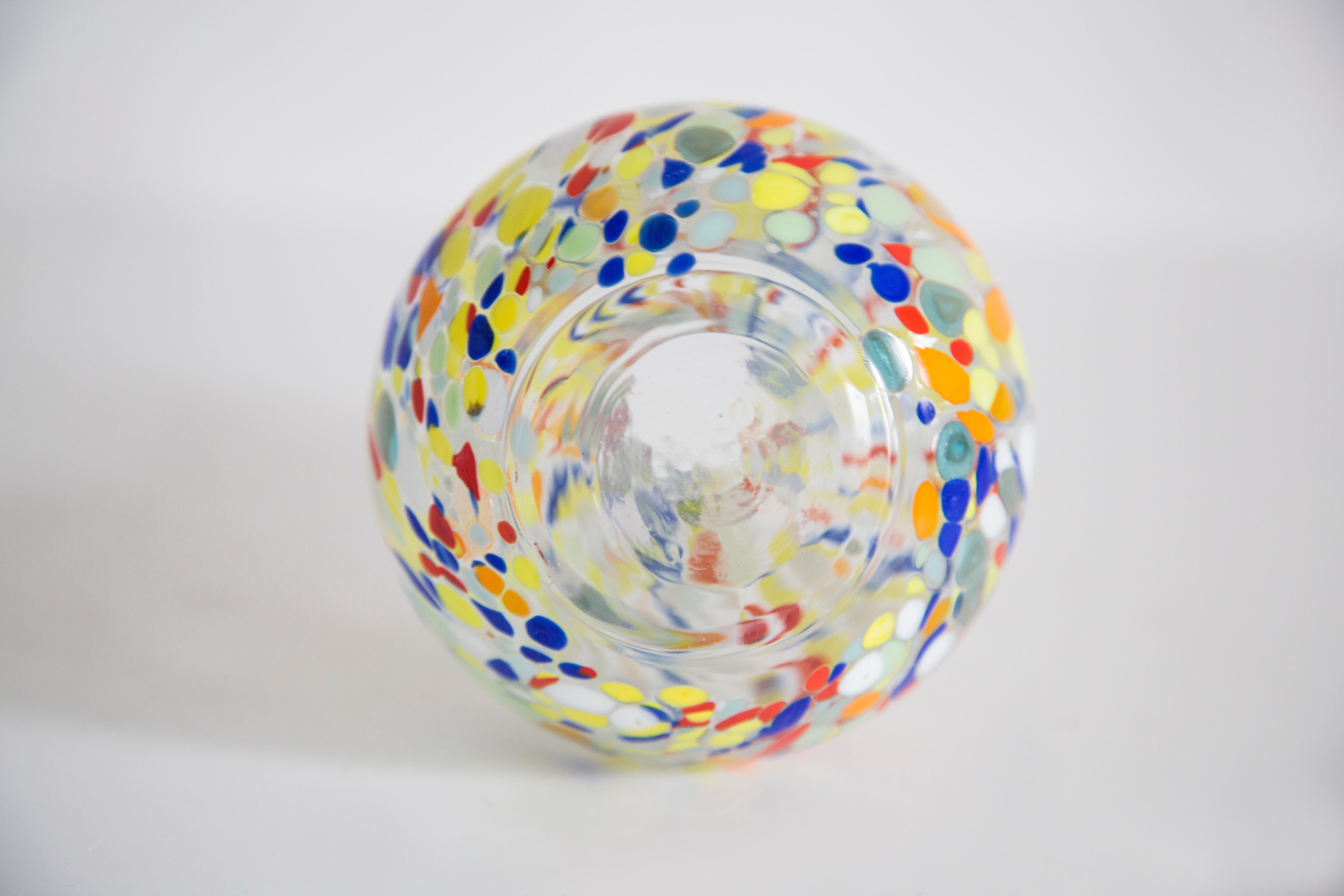 Vaso di Murano con colori arcobaleno di metà secolo, Italia, anni '60 in vendita 3