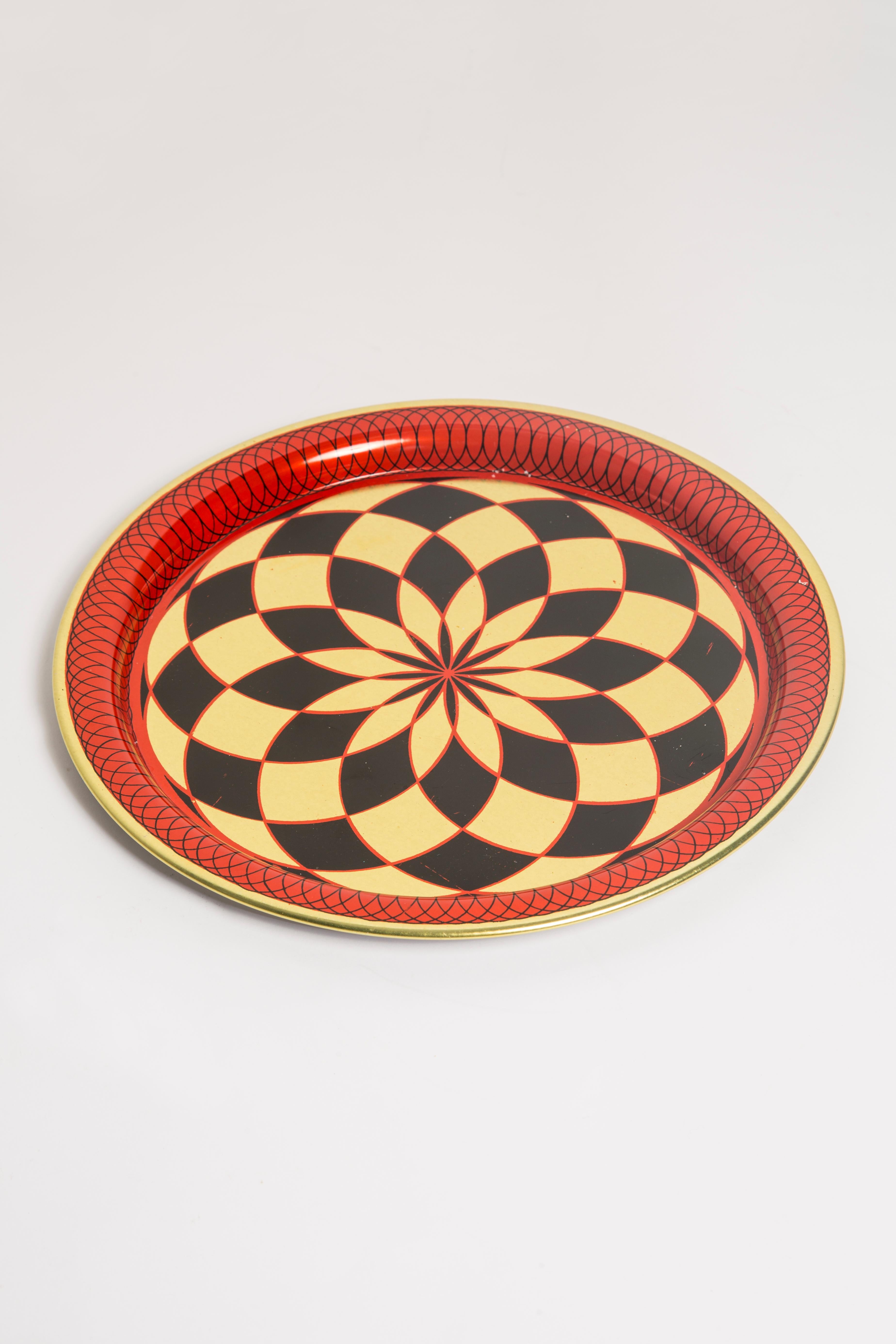 Midcentury Vintage Red Black and Gold Decorative Metal Plate, Poland, 1960s For Sale 1