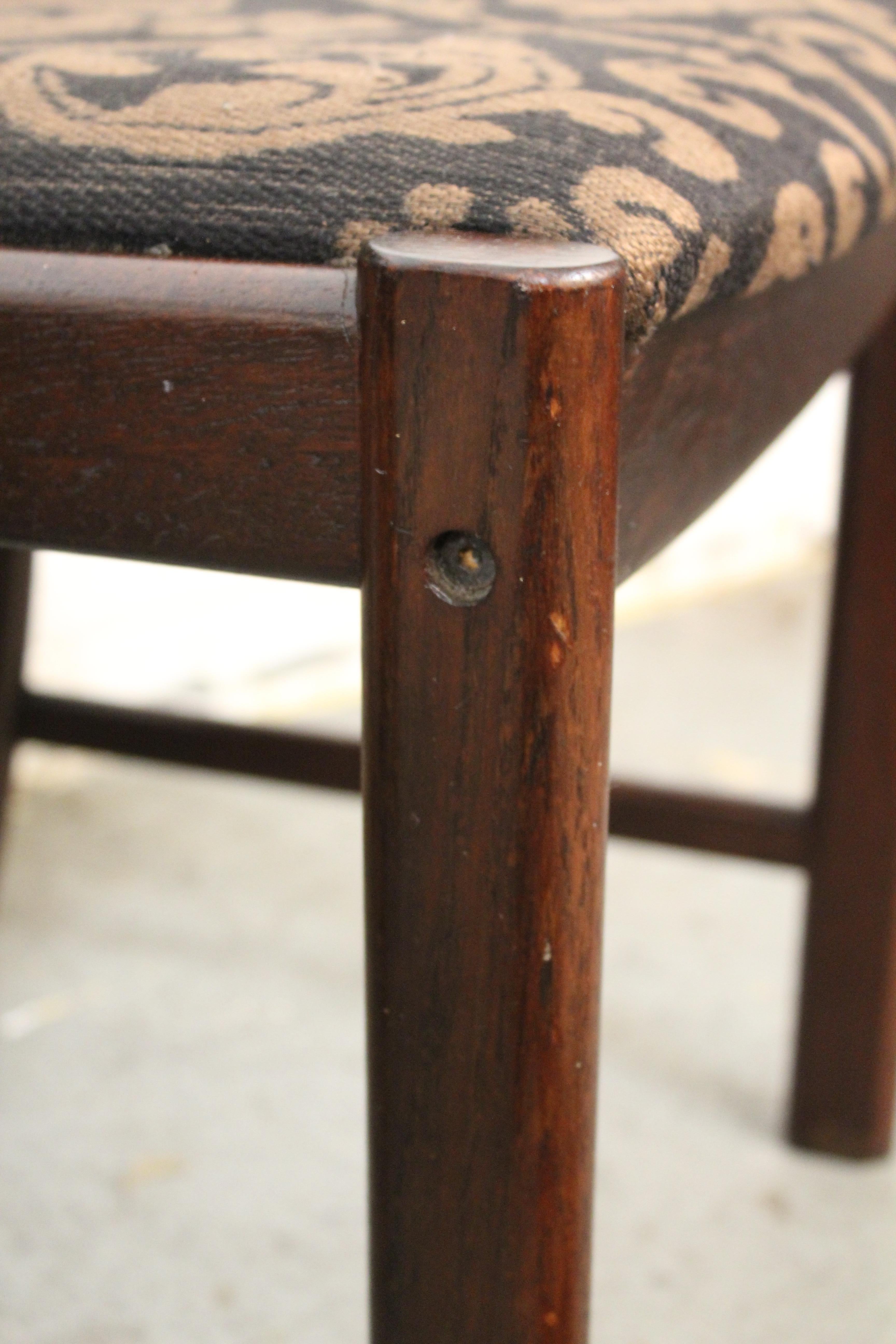 Mid-Century Vintage Palisander gepolsterte Esszimmerstühle im Angebot 6