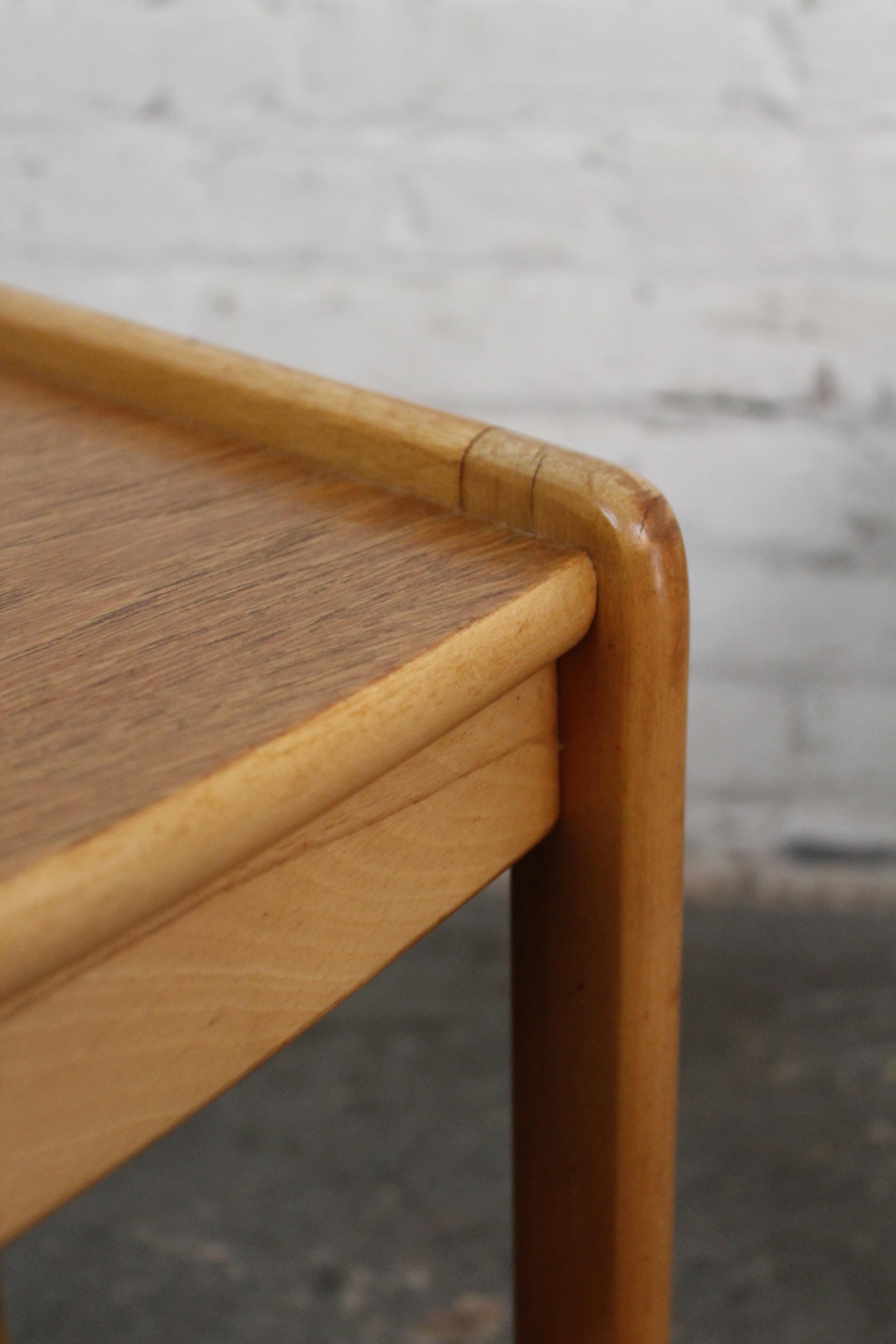 Mid-Century Vintage Skandinavisch-Modern-Stapeltische 8