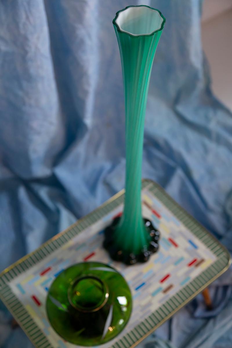 Mid Century Vintage Slim High Green Decorative Glass Vase, Europe, 1960s In Good Condition For Sale In 05-080 Hornowek, PL