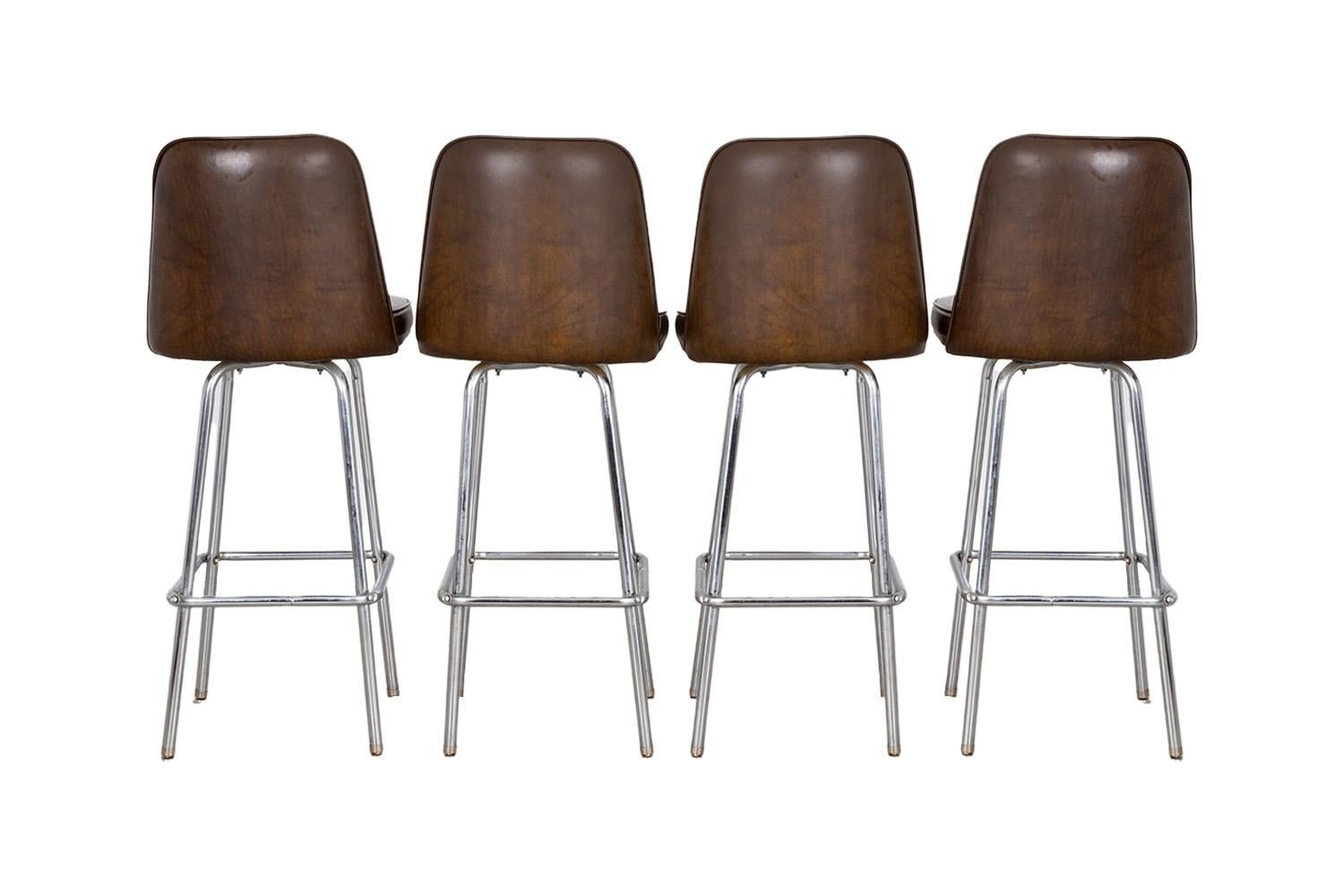 Américain Tabourets de bar pivotants vintage du milieu du siècle 1970 en vente