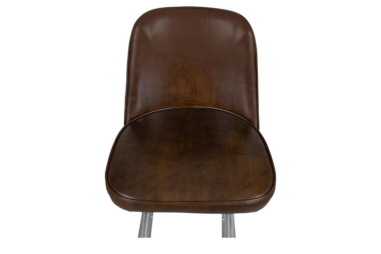 Fin du 20e siècle Tabourets de bar pivotants vintage du milieu du siècle 1970 en vente