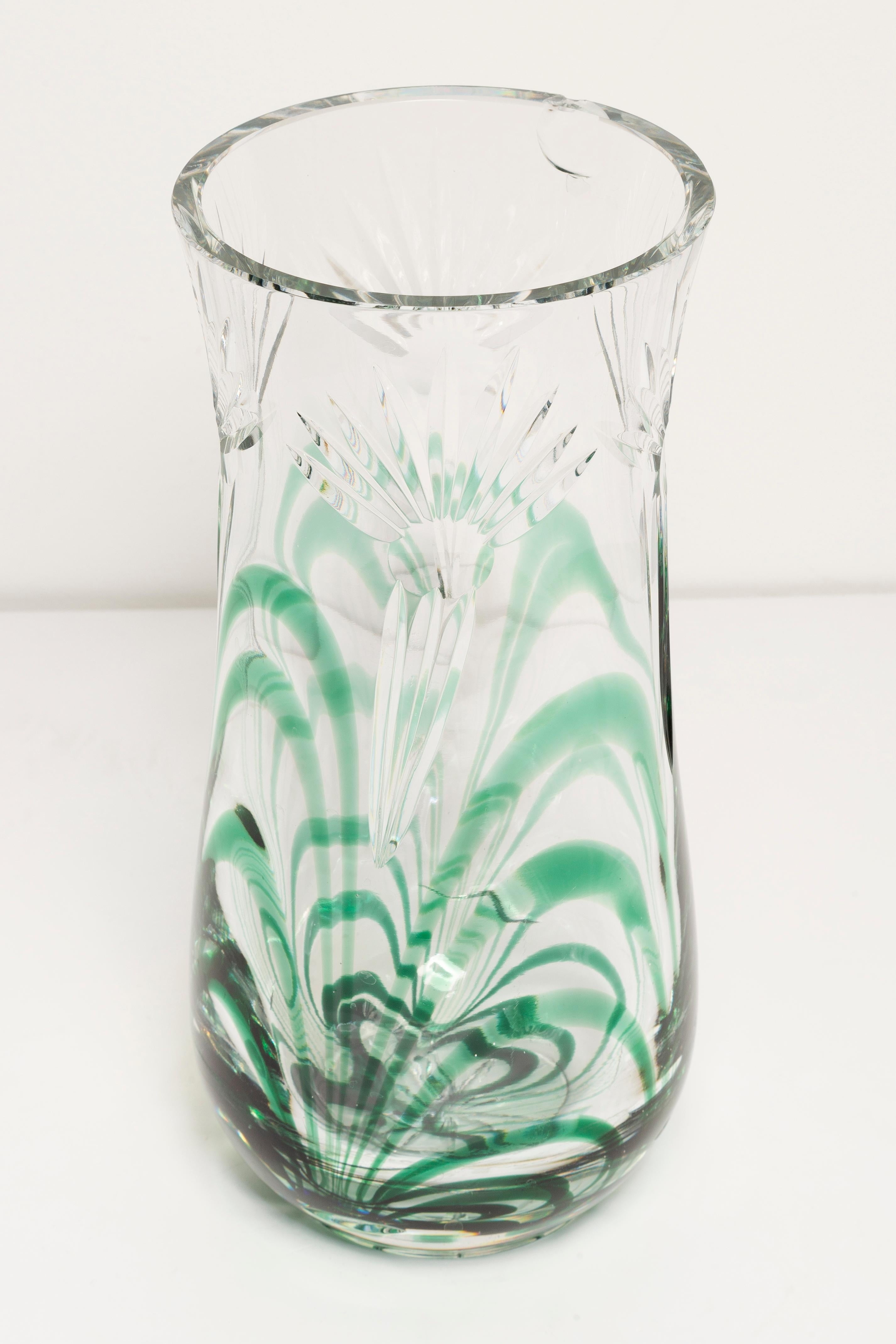 Italian Mid-Century Vintage Transparent and Green Crystal Vase, Italy, 1960s For Sale