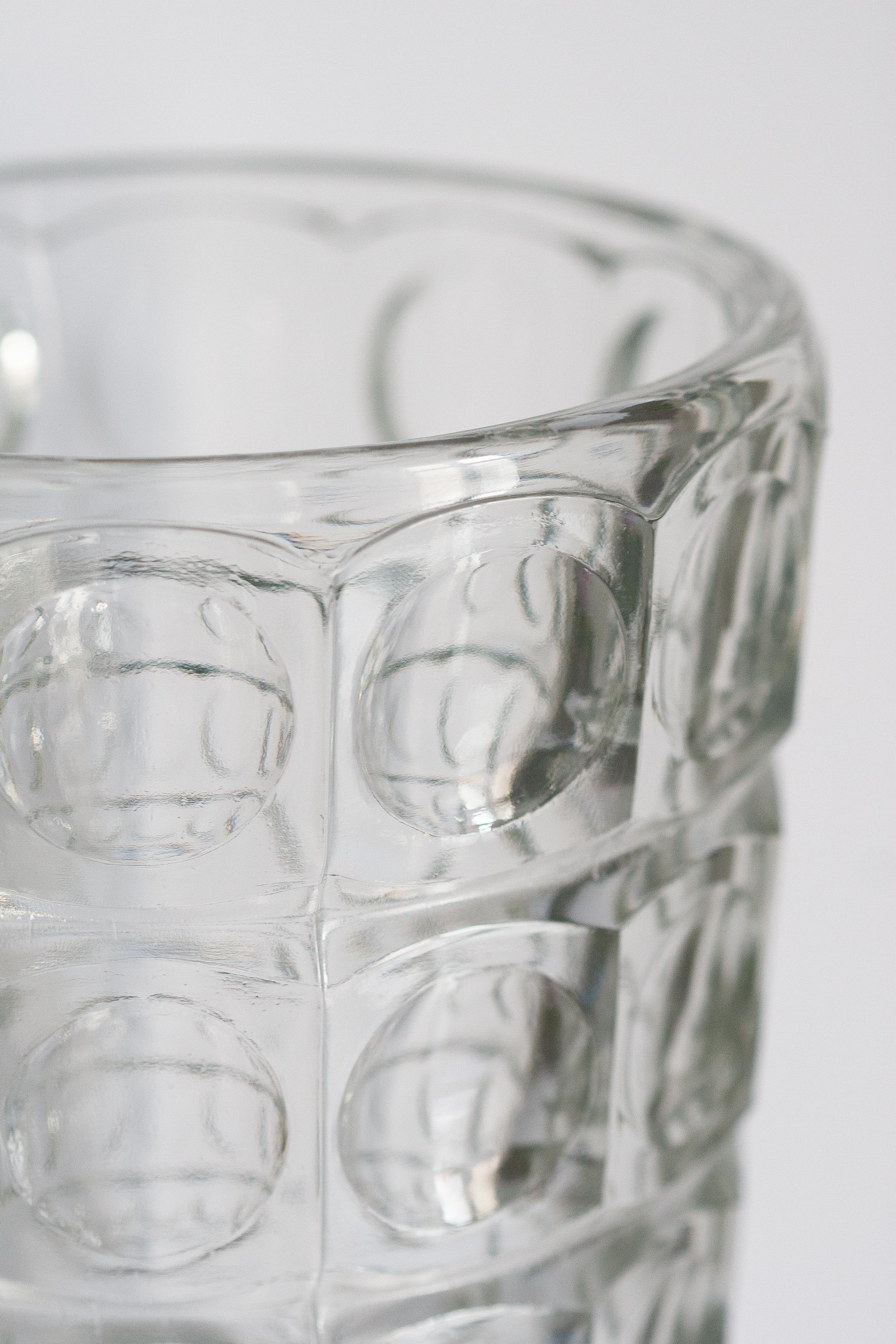 Vaso in vetro artistico trasparente vintage di metà secolo, Italia, anni '60 2