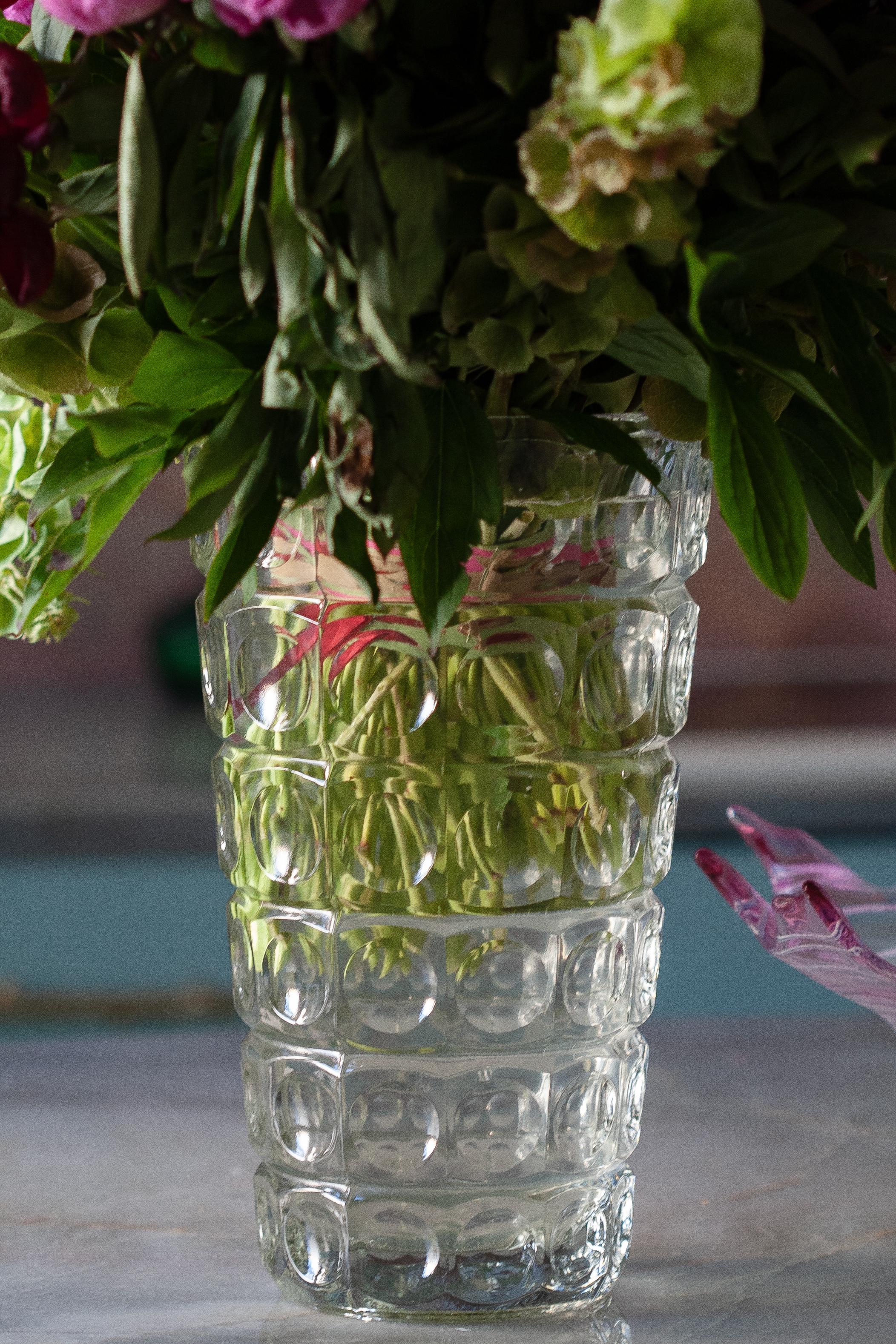 Italiano Vaso in vetro artistico trasparente vintage di metà secolo, Italia, anni '60