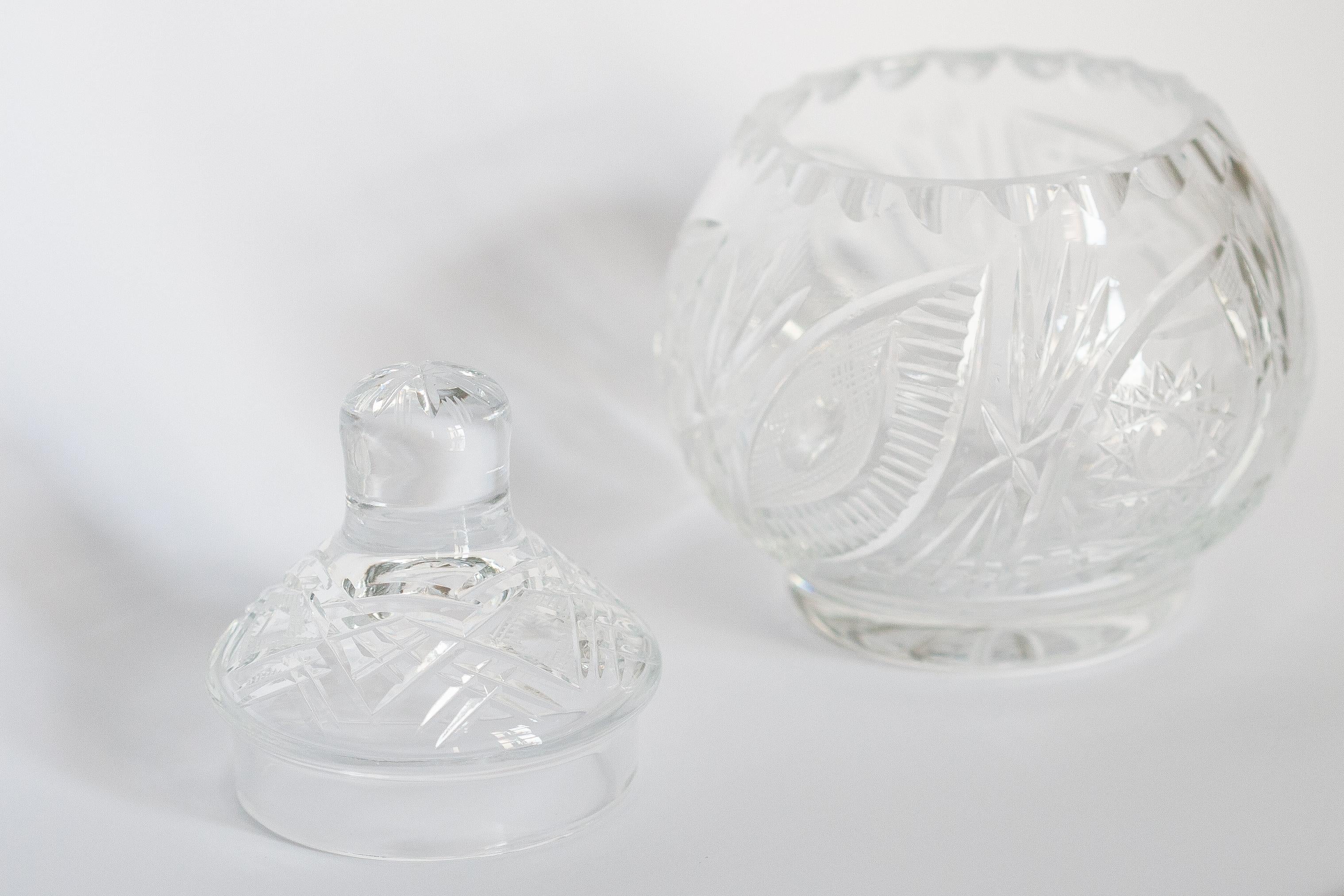 Mid Century Vintage Transparent Crystal Glass Sugar Bowl, Italy, 1960s For Sale 2
