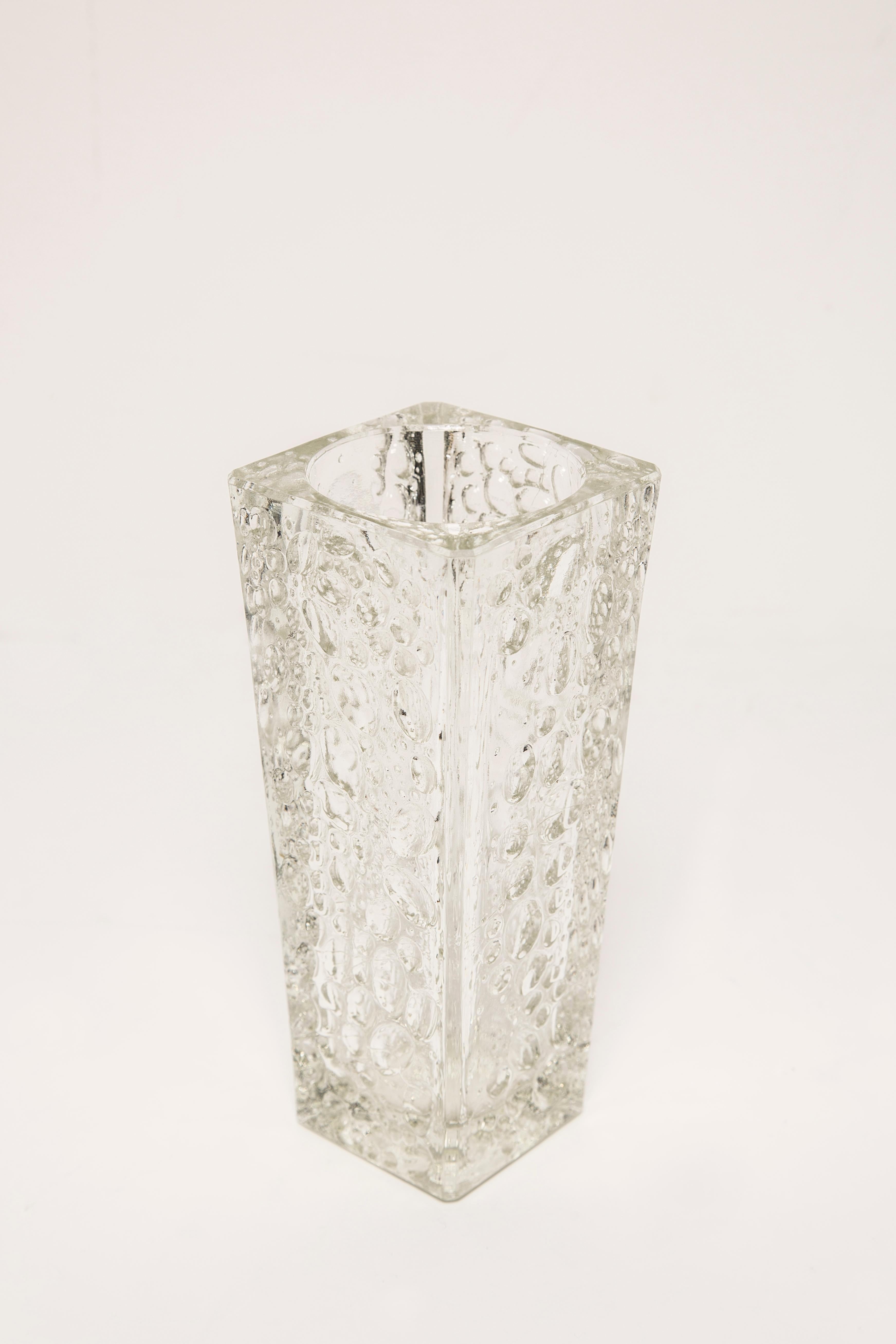 Midcentury Vintage Transparent Crystal Vase, Italy, 1960s For Sale 1