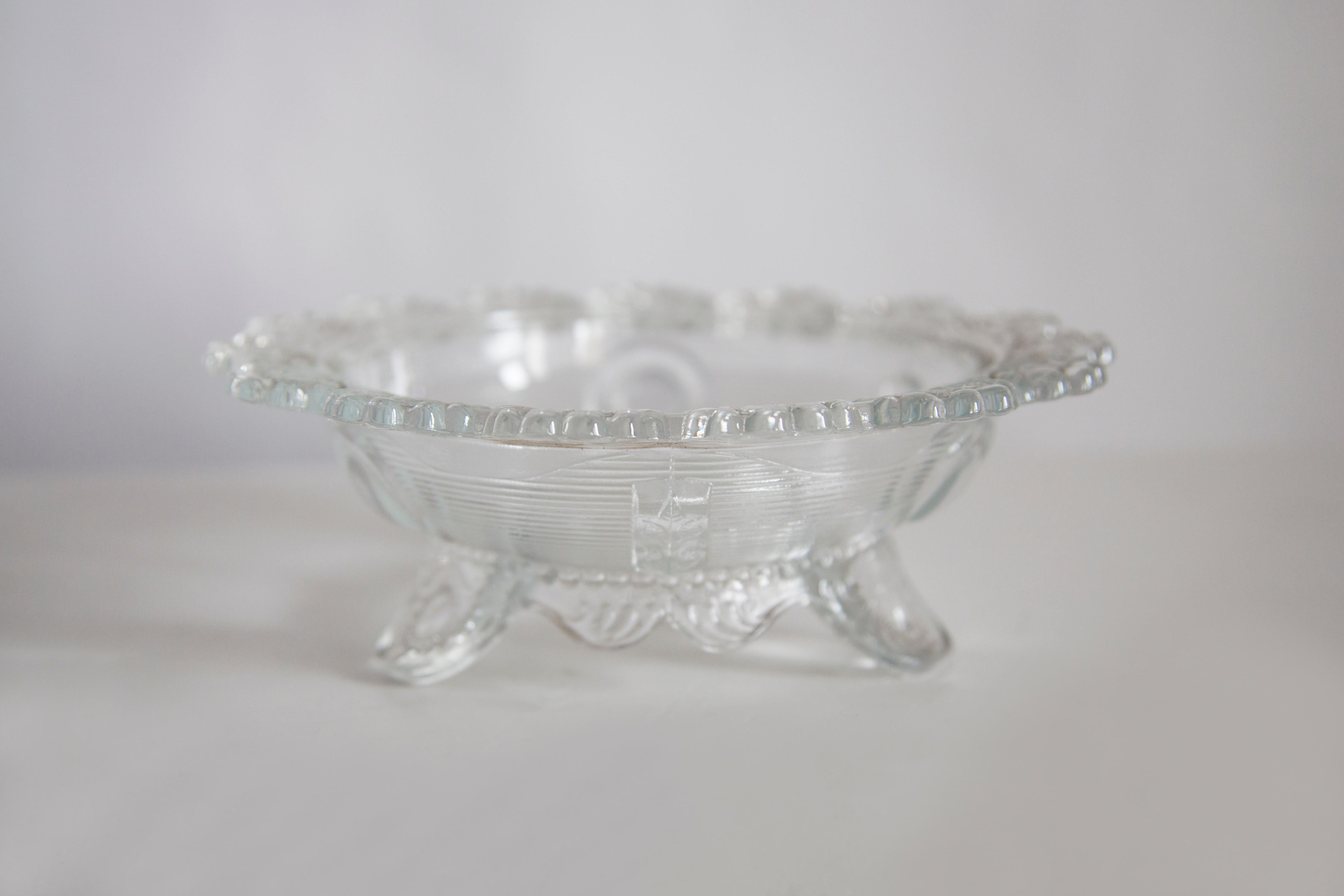 Italian Mid Century Vintage Transparent Glass Sugar, Candy or Fruit Bowl, Italy, 1960s For Sale