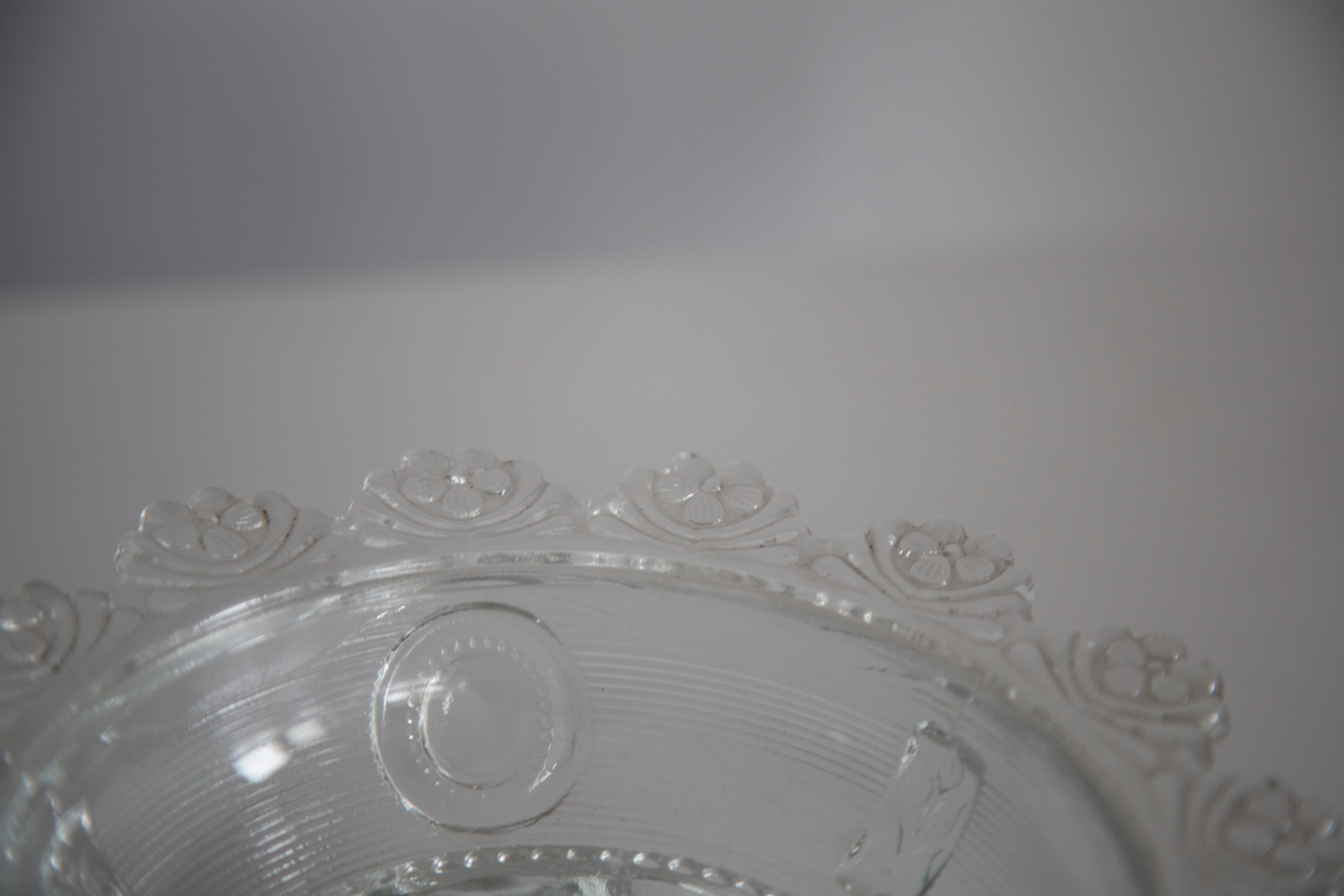 Crystal Mid Century Vintage Transparent Glass Sugar, Candy or Fruit Bowl, Italy, 1960s For Sale