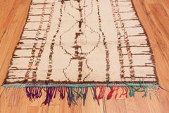 Vintage Tribal Moroccan Rug. 4 ft 4 in x 8 ft 5 in
