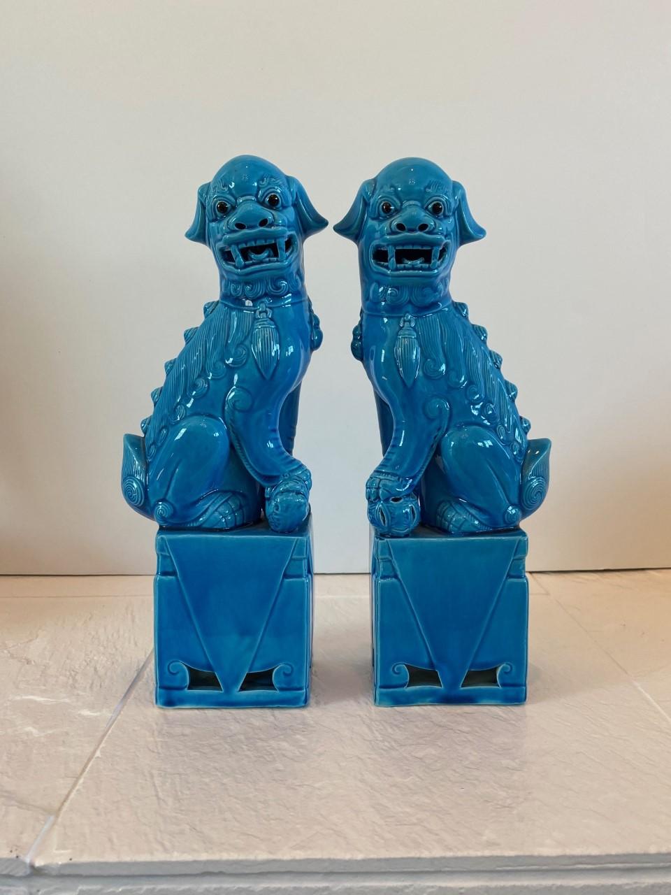 Hollywood Regency Midcentury Vintage Turquoise Blue Foo Dog Sculptures, 1960s