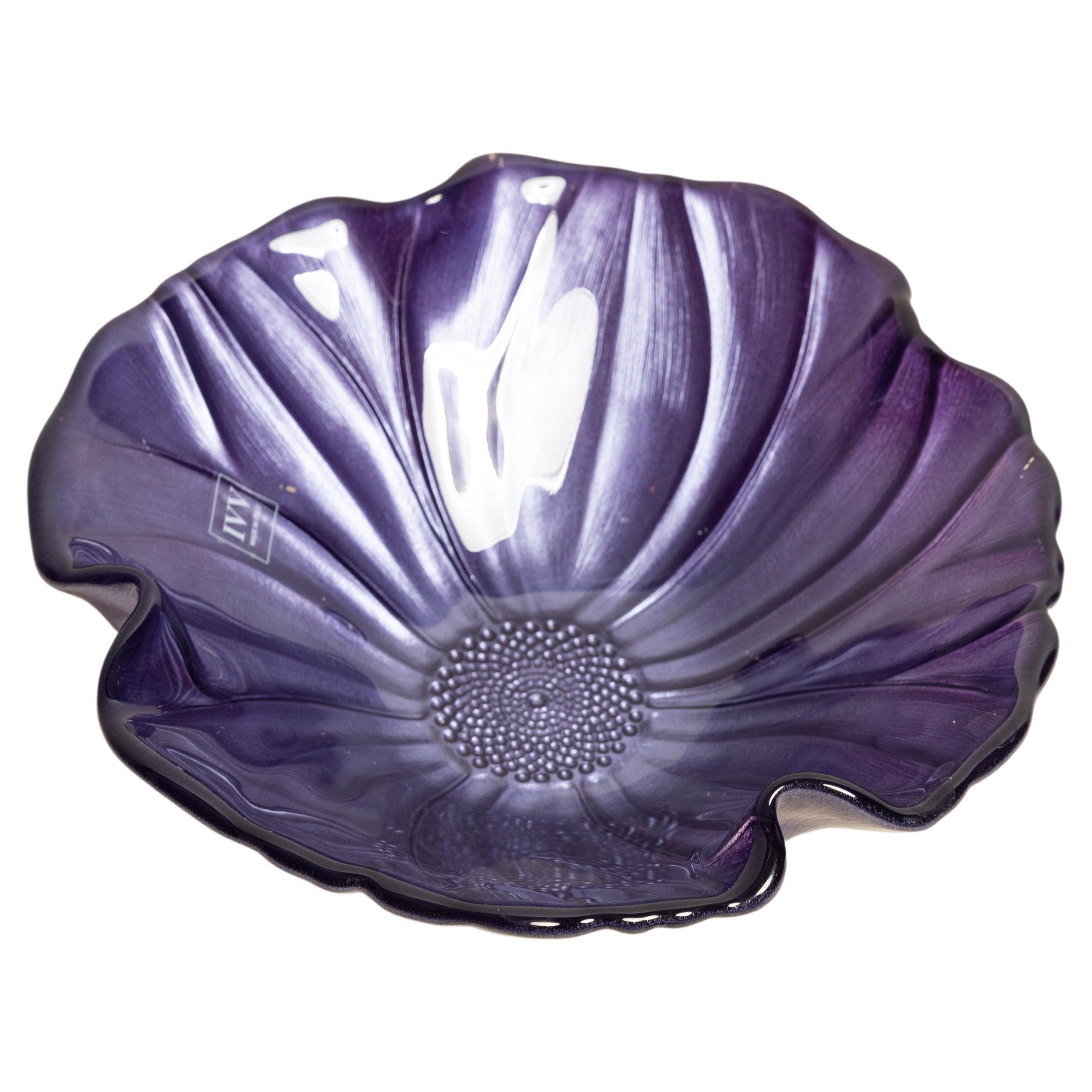 Midcentury Vintage Violet Purple Flower Decorative Glass Plate, Italy, 1960s For Sale