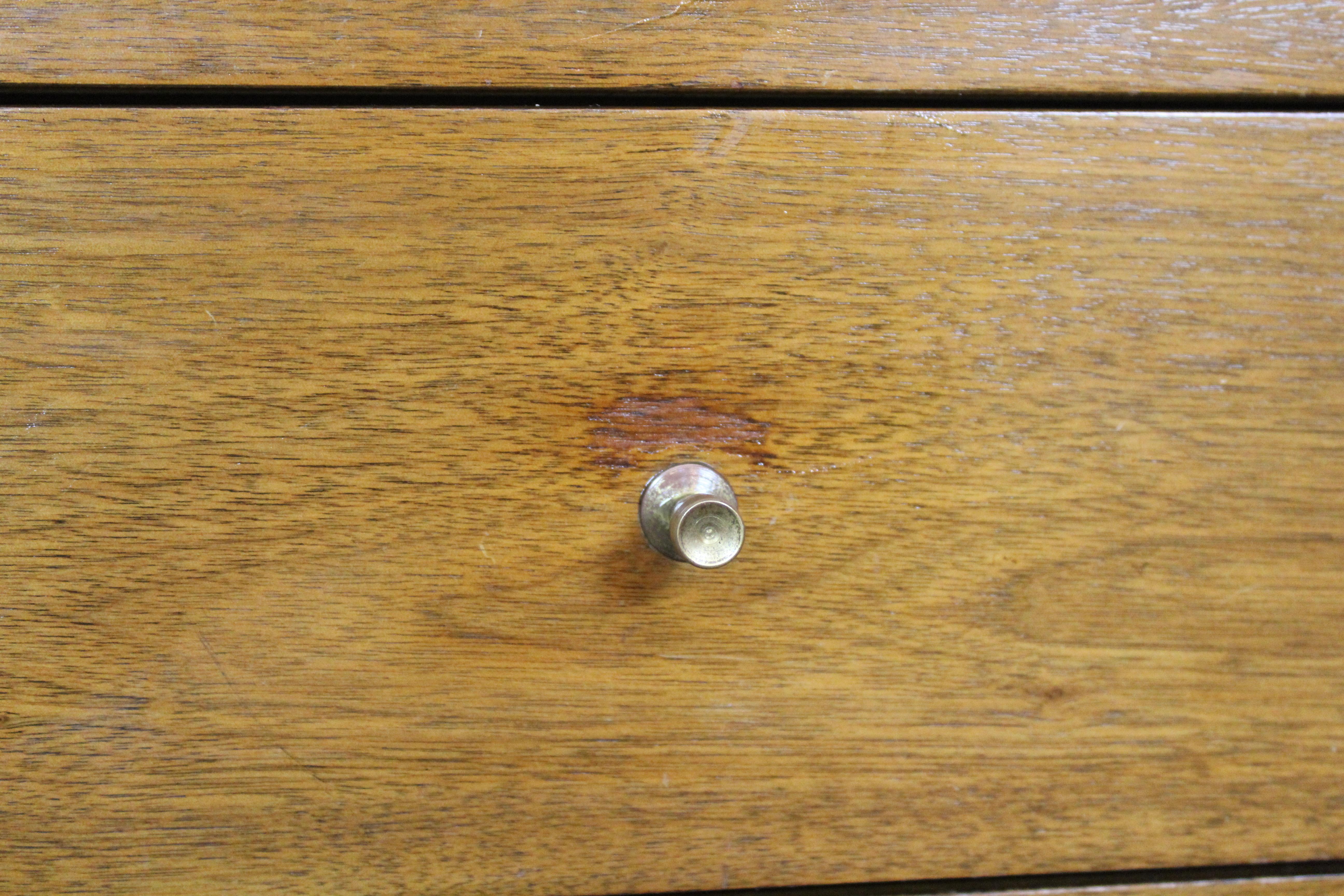 Mid-Century Vintage Walnut Gentleman's Chest by United Furniture For Sale 4
