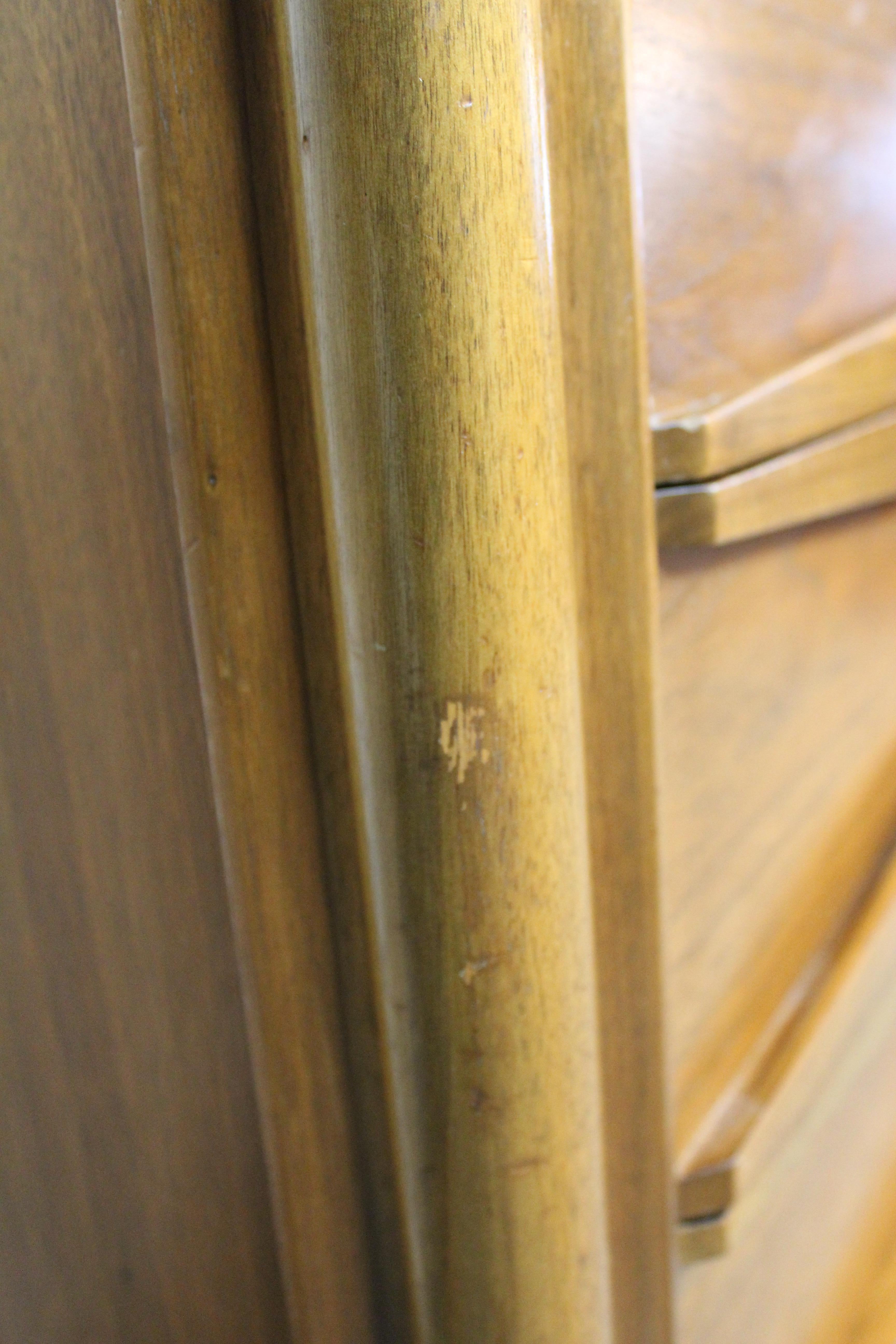 Mid-Century Vintage Walnut Gentleman's Chest by United Furniture For Sale 6