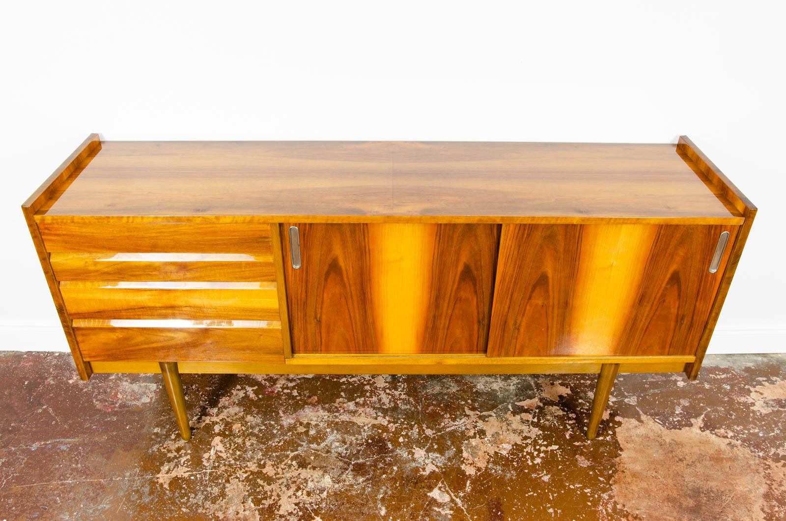Mid-Century Vintage Walnut High-Gloss Sideboard from Bytomskie Furniture Factory 5