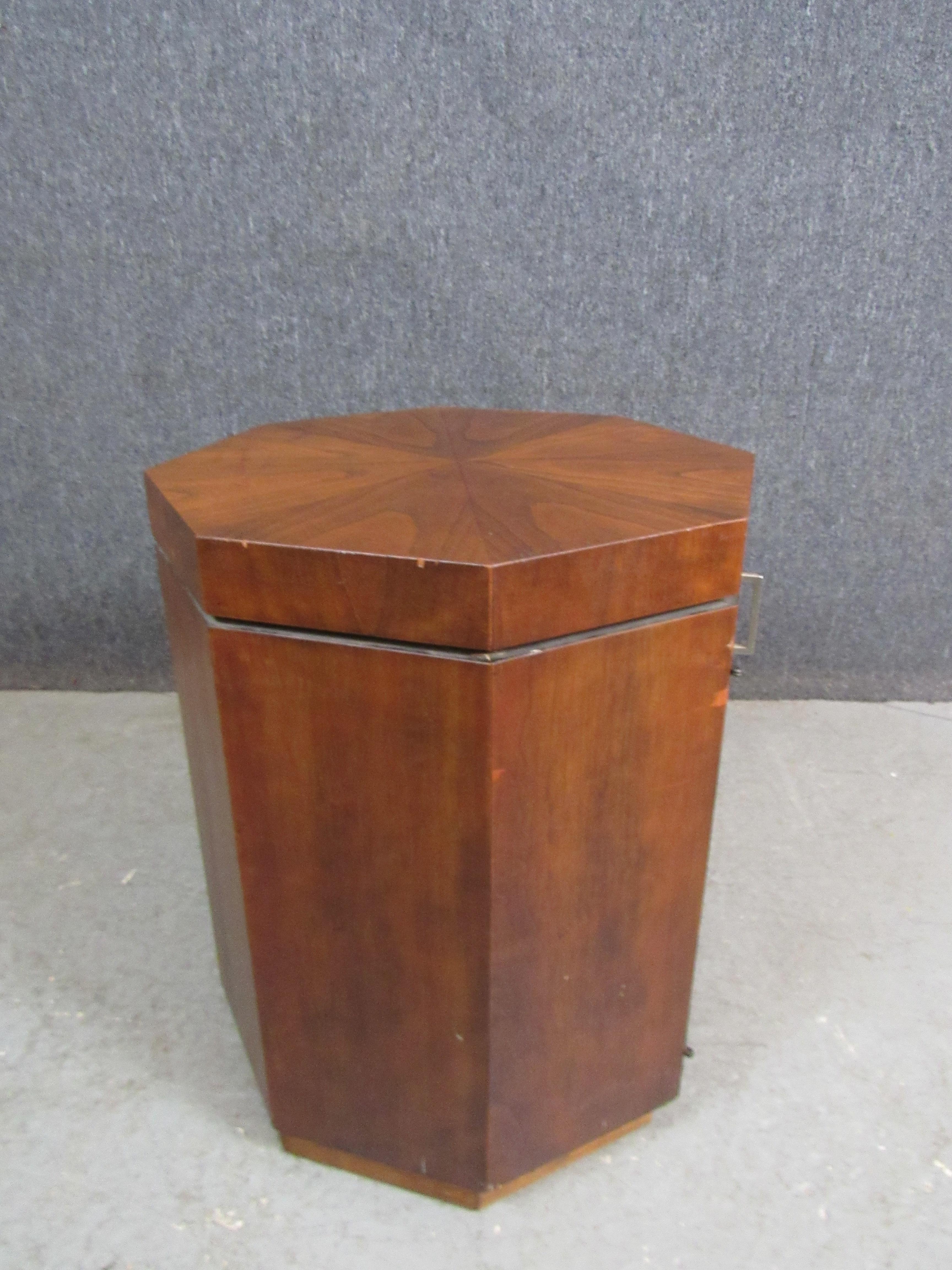 Mid-Century Vintage Walnut Octagonal Cabinet For Sale 4