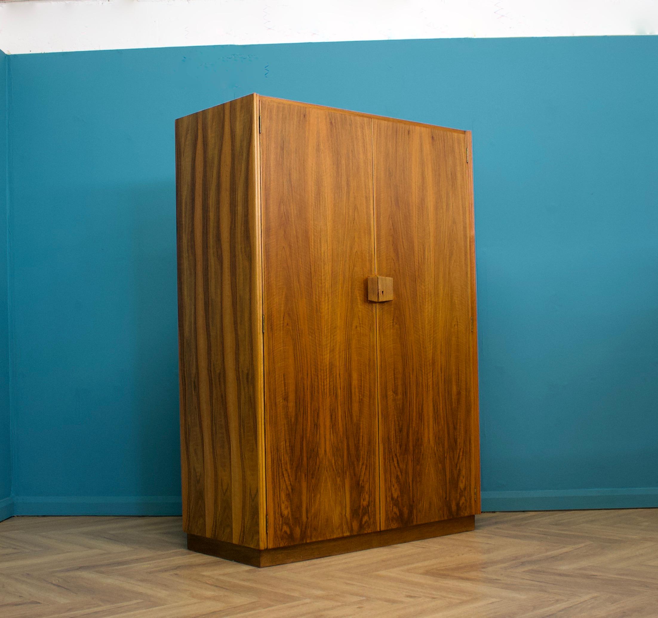 British Mid Century Vintage Walnut Wardrobe from Gordon Russell, 1960s For Sale