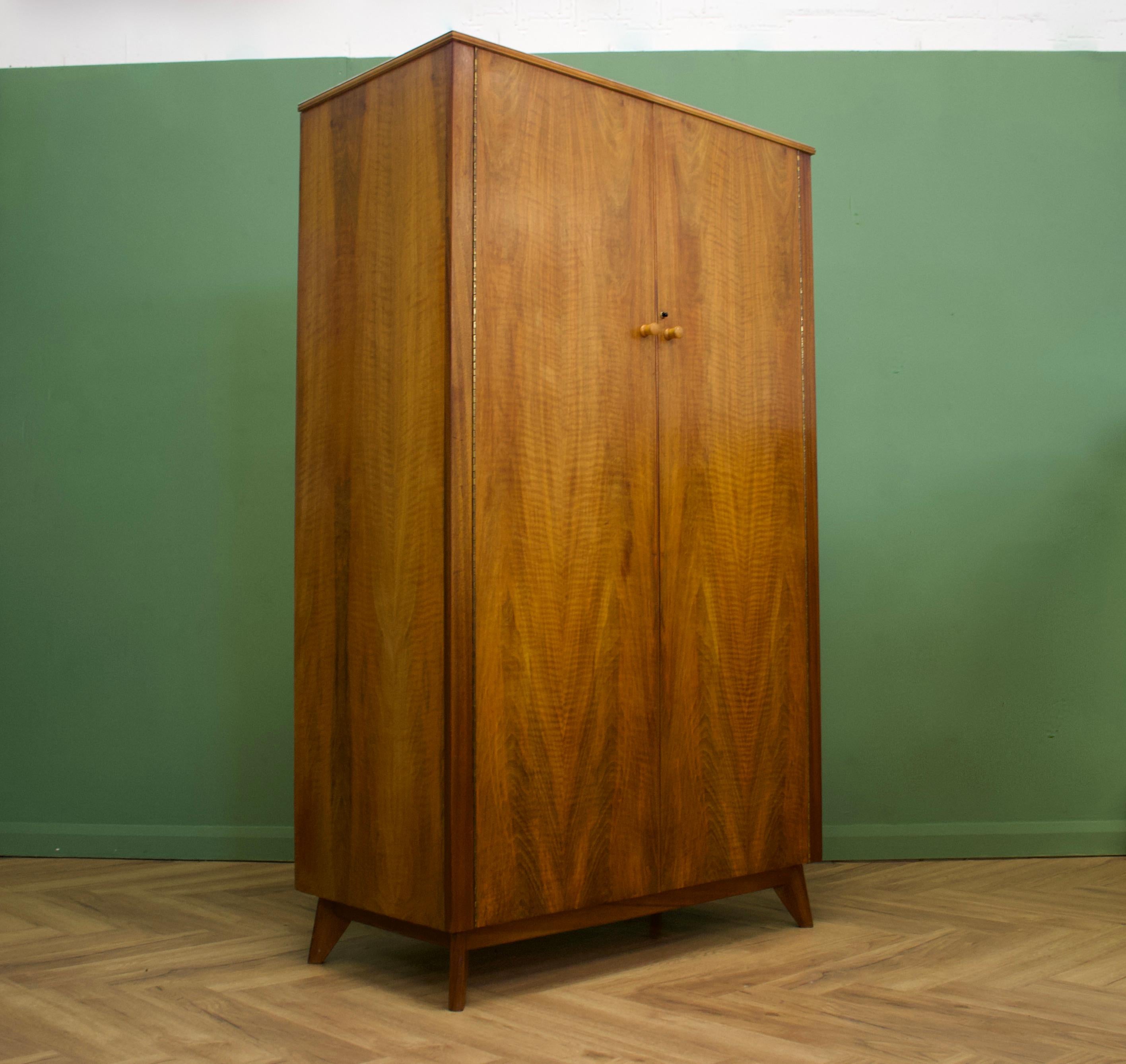Midcentury Vintage Walnut Wardrobe from Morris of Glasgow, 1960s In Good Condition In South Shields, GB