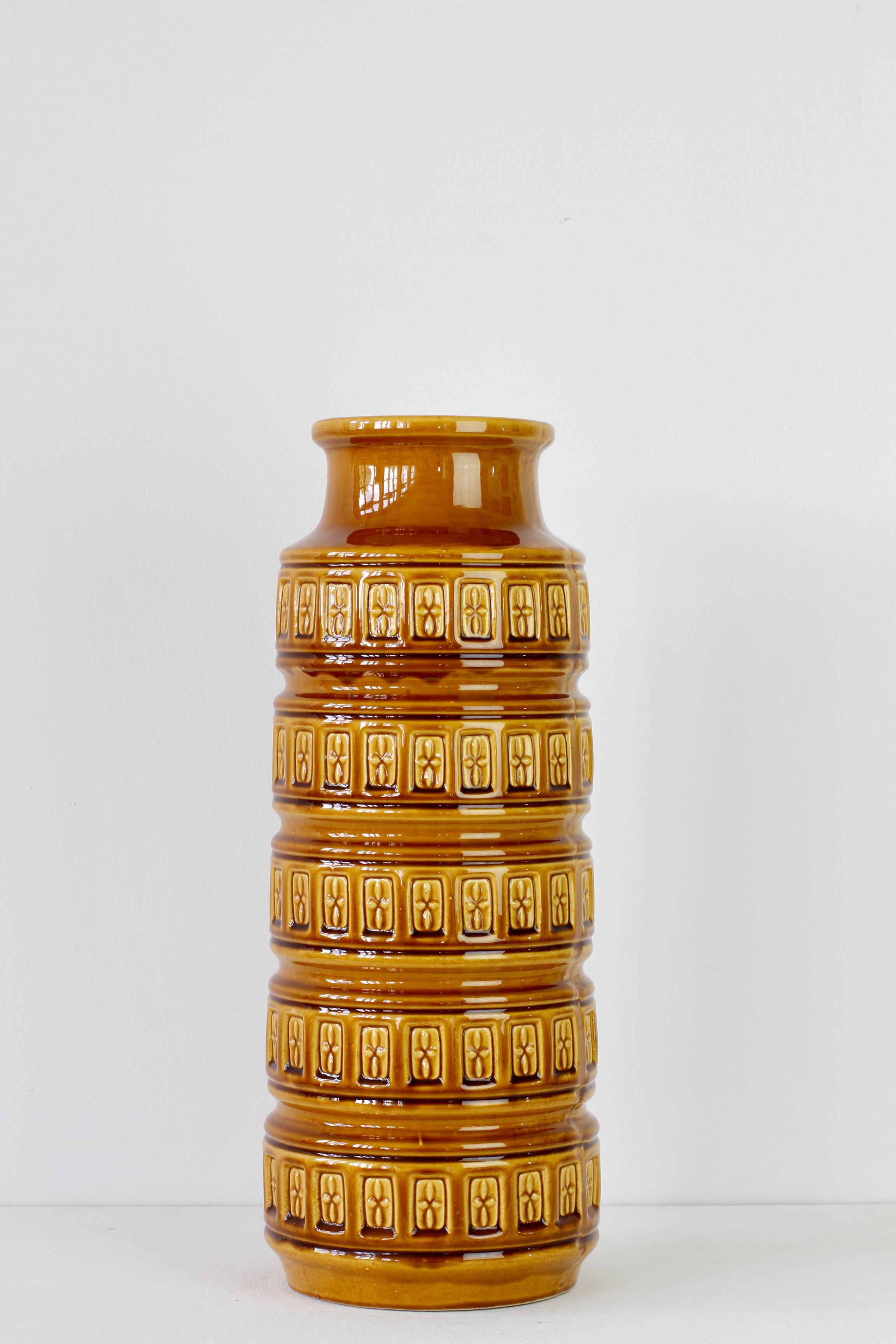 Mid-Century Vintage West German Pottery Amber Vase by Bay Keramik, circa 1970 For Sale 2