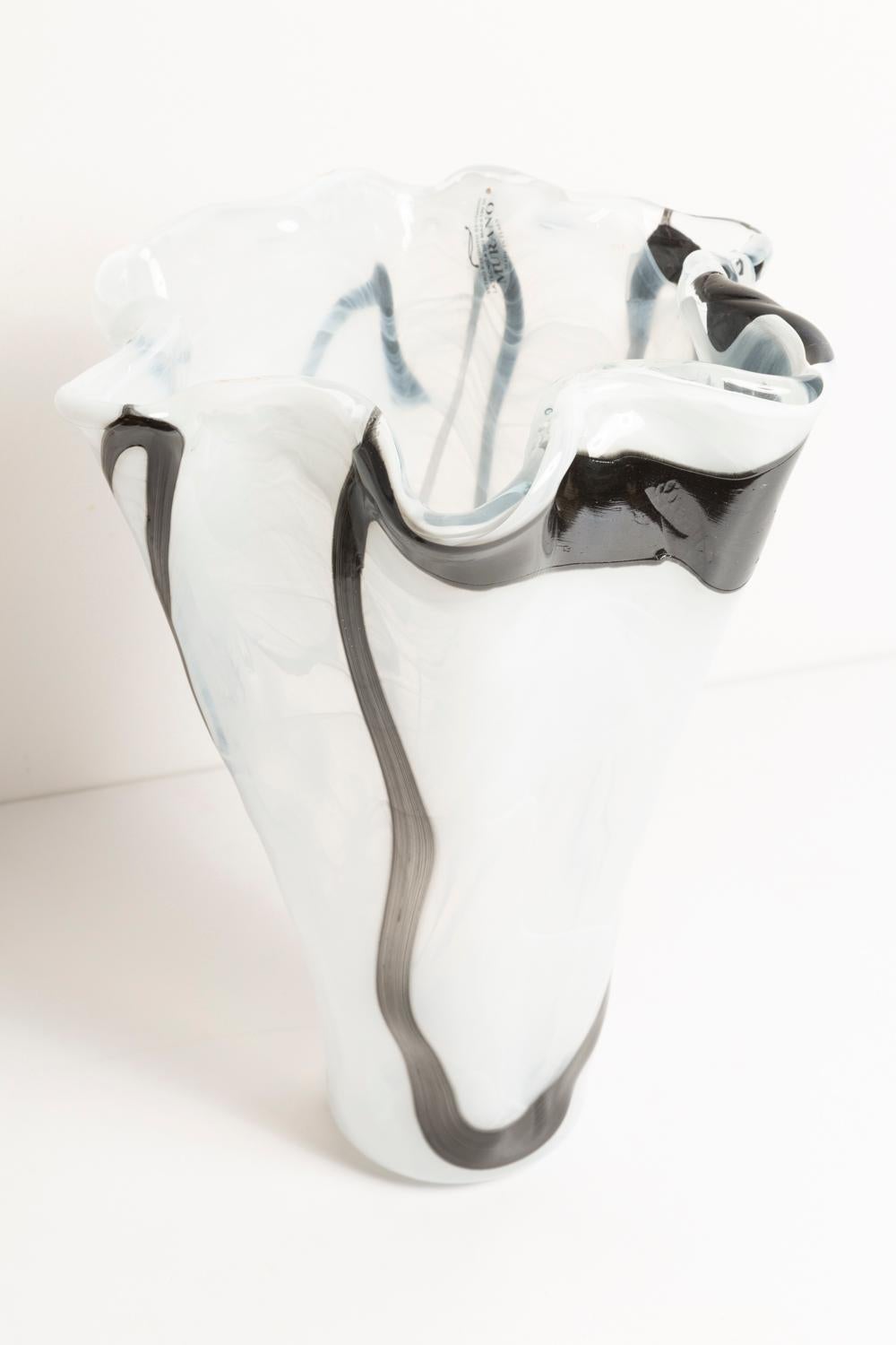 Midcentury Vintage White and Black Big Murano Glass Vase, Italy, 2000s 5