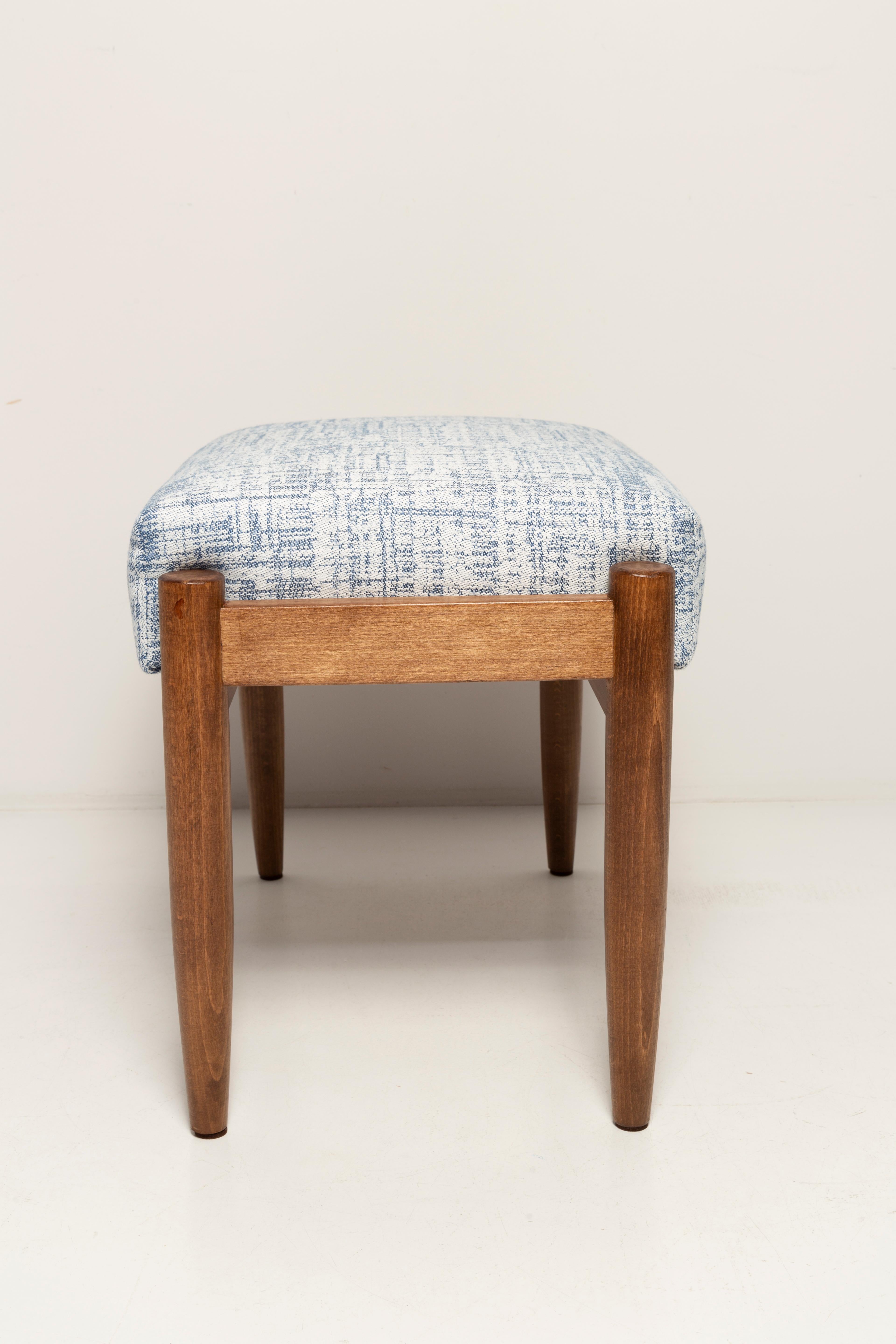 Midcentury Vintage White and Blue Linen Stool, Edmund Homa, Europe, 1960s For Sale 1