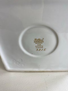 Mid-century vintage white and gold German porcelain classical urn/vase