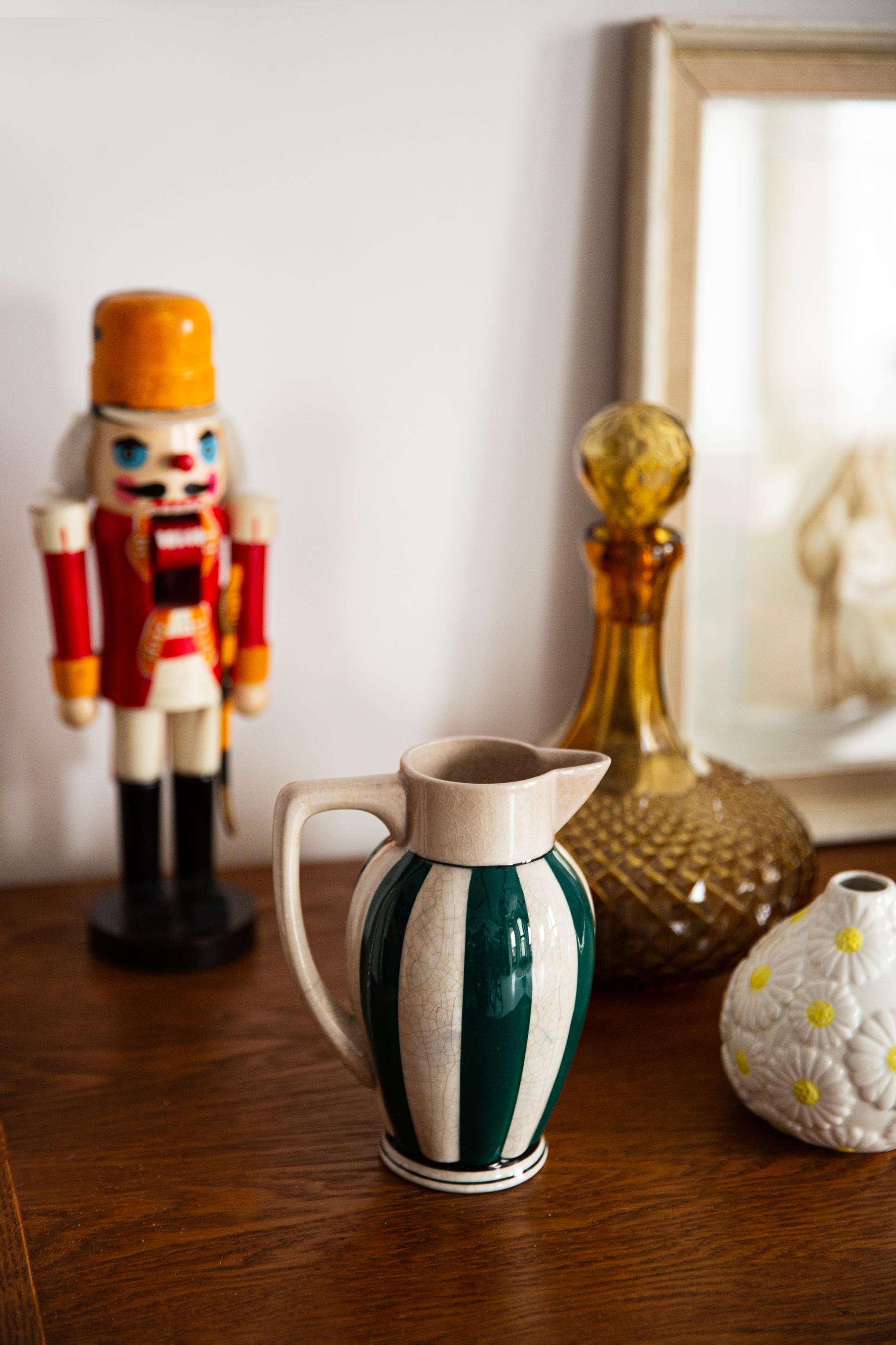 Allemand Vase en céramique de porcelaine blanche et verte, Allemagne, années 60 en vente