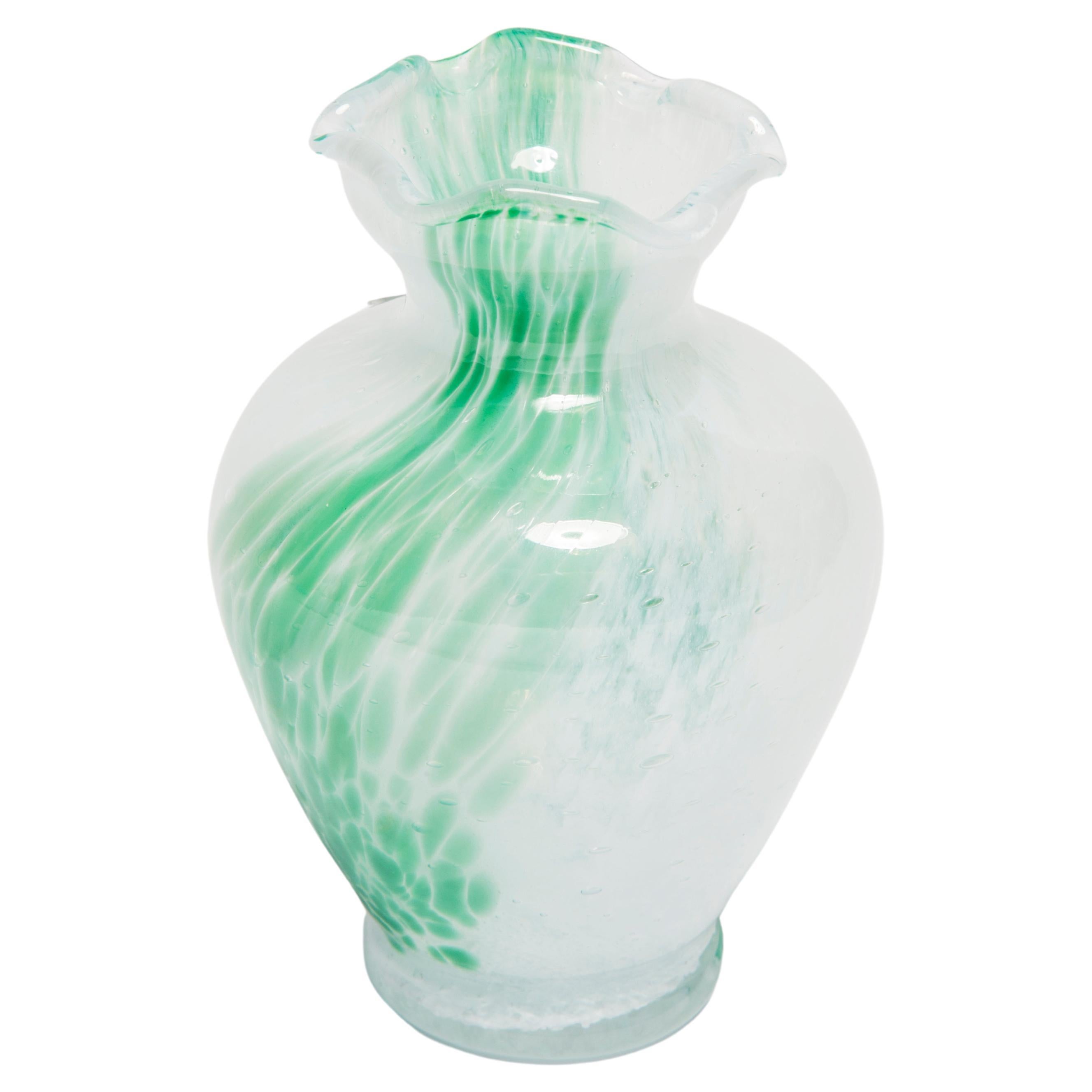 Mid Century Vintage White and Green Small Murano Vase, Italy, 1960s For Sale