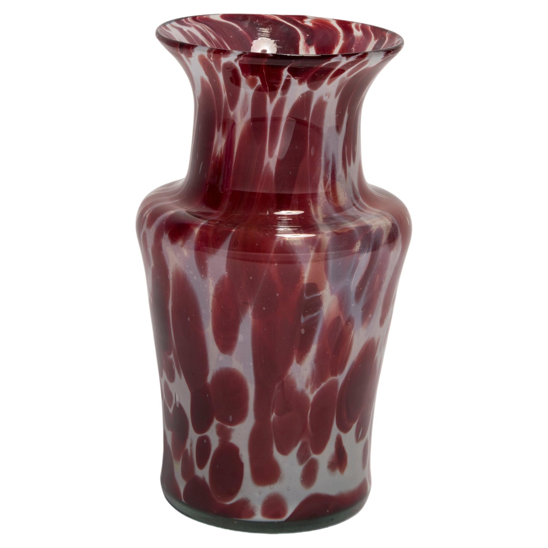 Mid Century Vintage White and Red Dots Murano Vase, Italy, 1960s For Sale