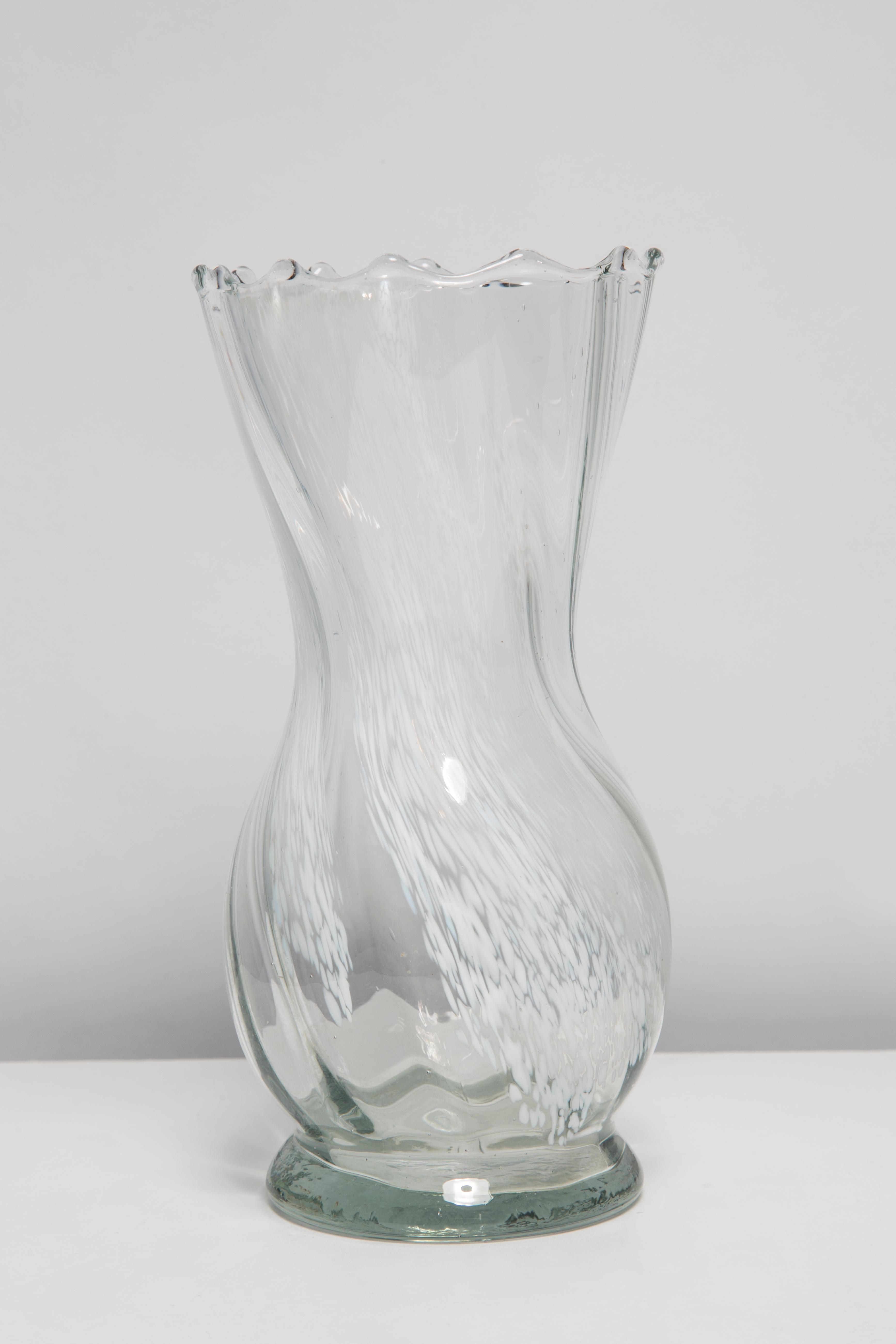 Mid Century Vintage White and Transparent Artistic Glass Vase, Europe, 1970s For Sale 4