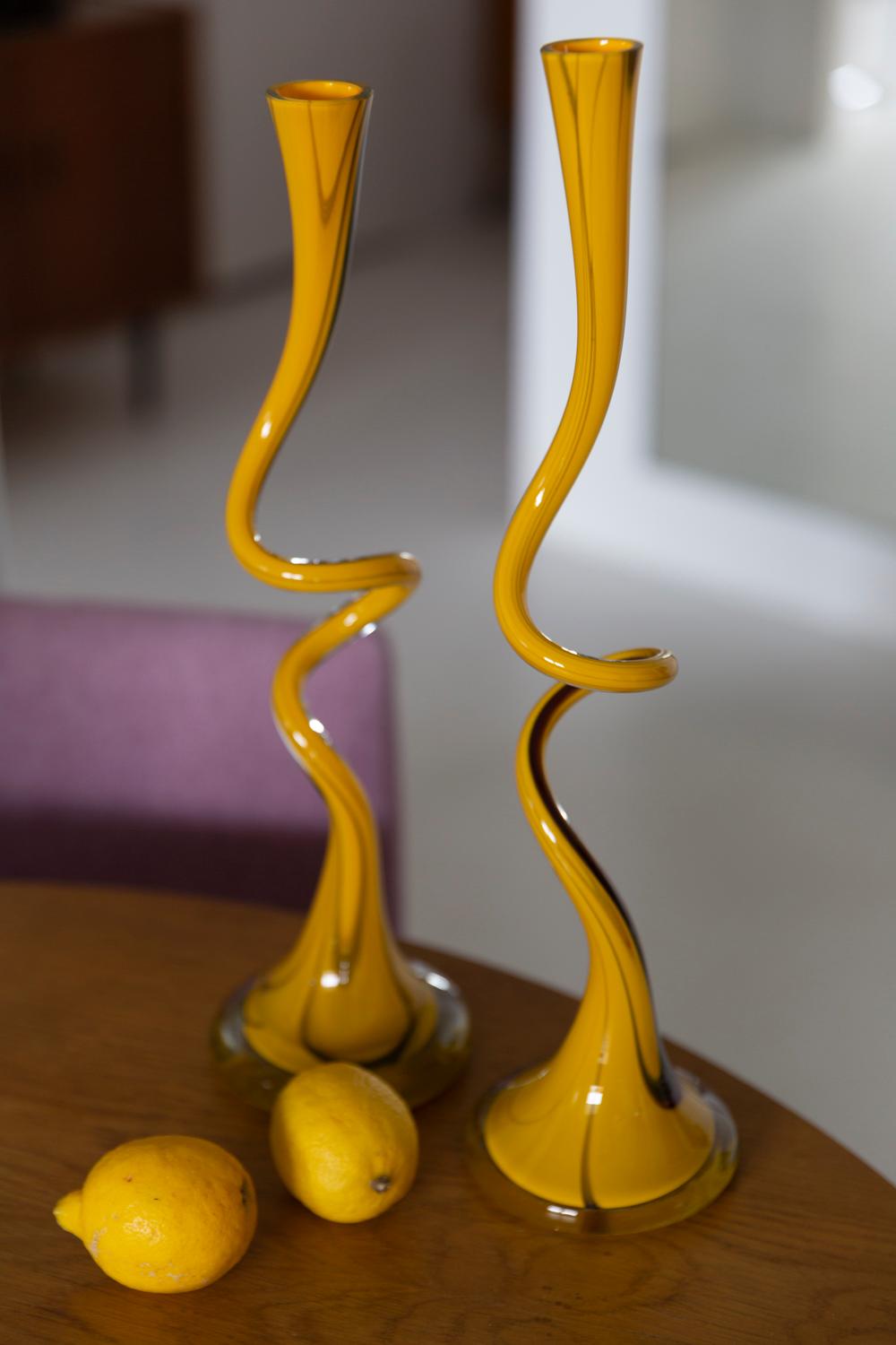 Vintage glass in very good condition. The vase looks like it has just been taken out of the box. No jags, defects etc. Only one unique piece. Murano glass.



 