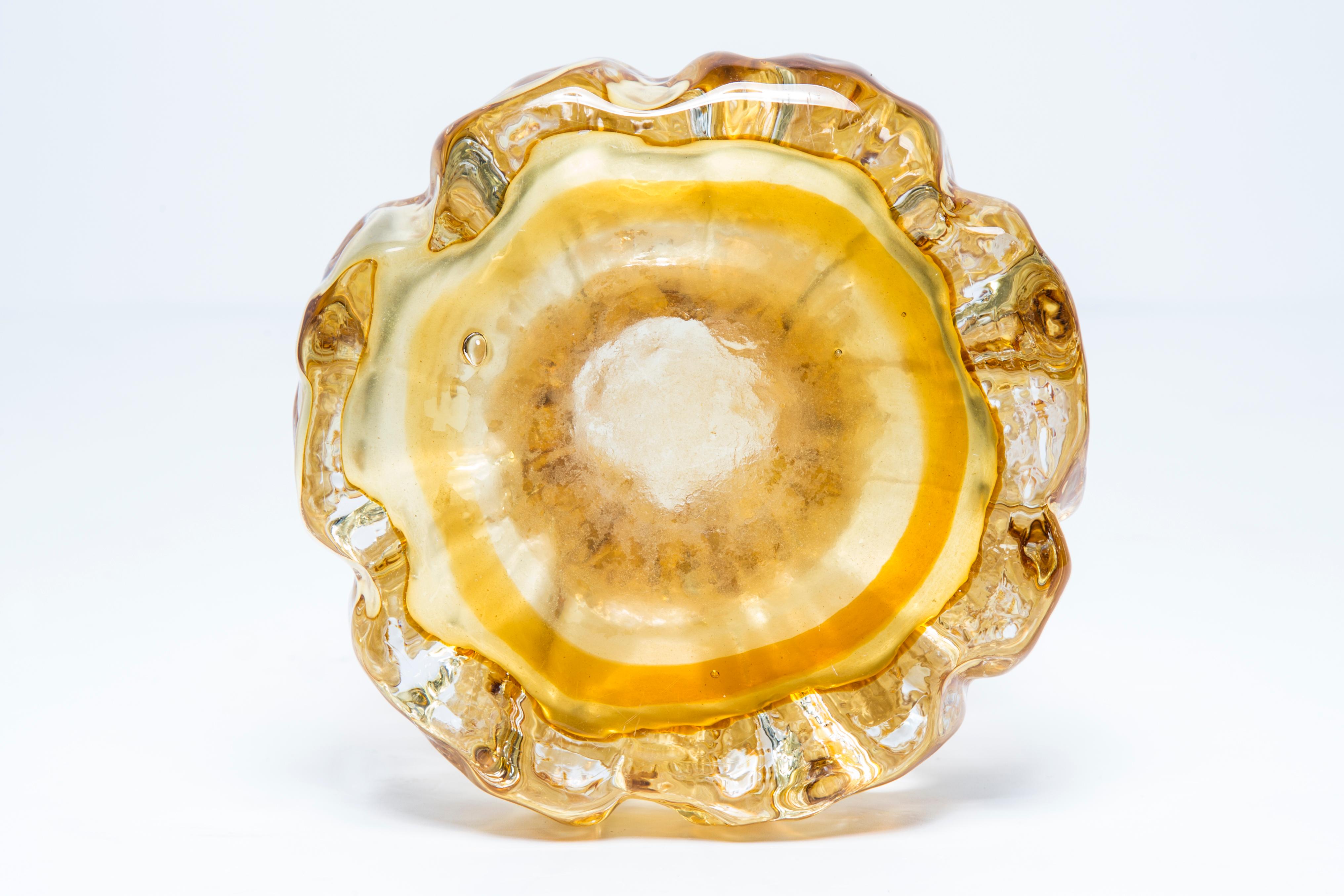 Vase en verre Ingrid jaune, cristal de roche, Allemagne, 1970 en vente 3