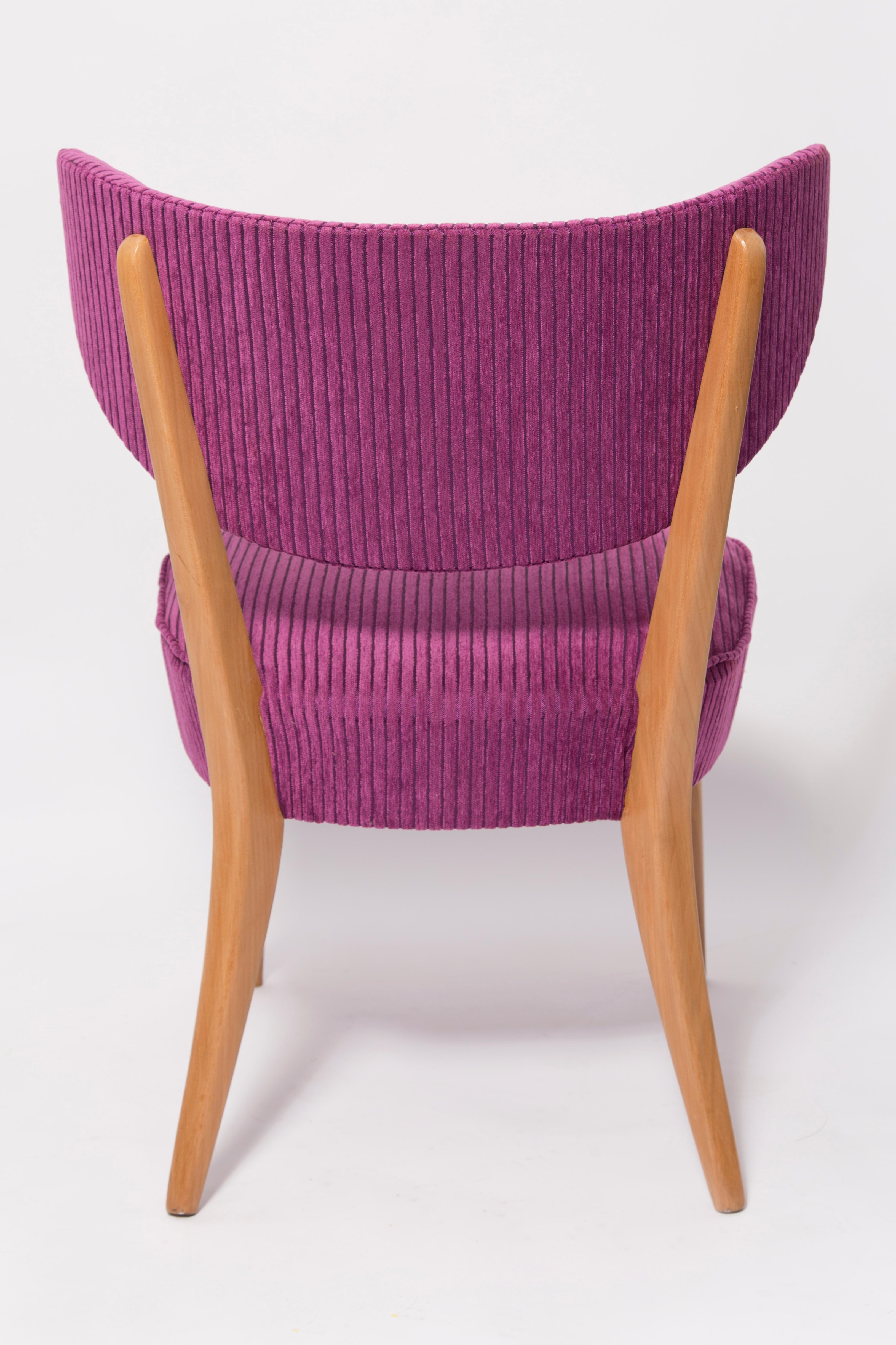 Mid Century Violet Velvet Club Chair, Europe, 1960s In Good Condition For Sale In 05-080 Hornowek, PL