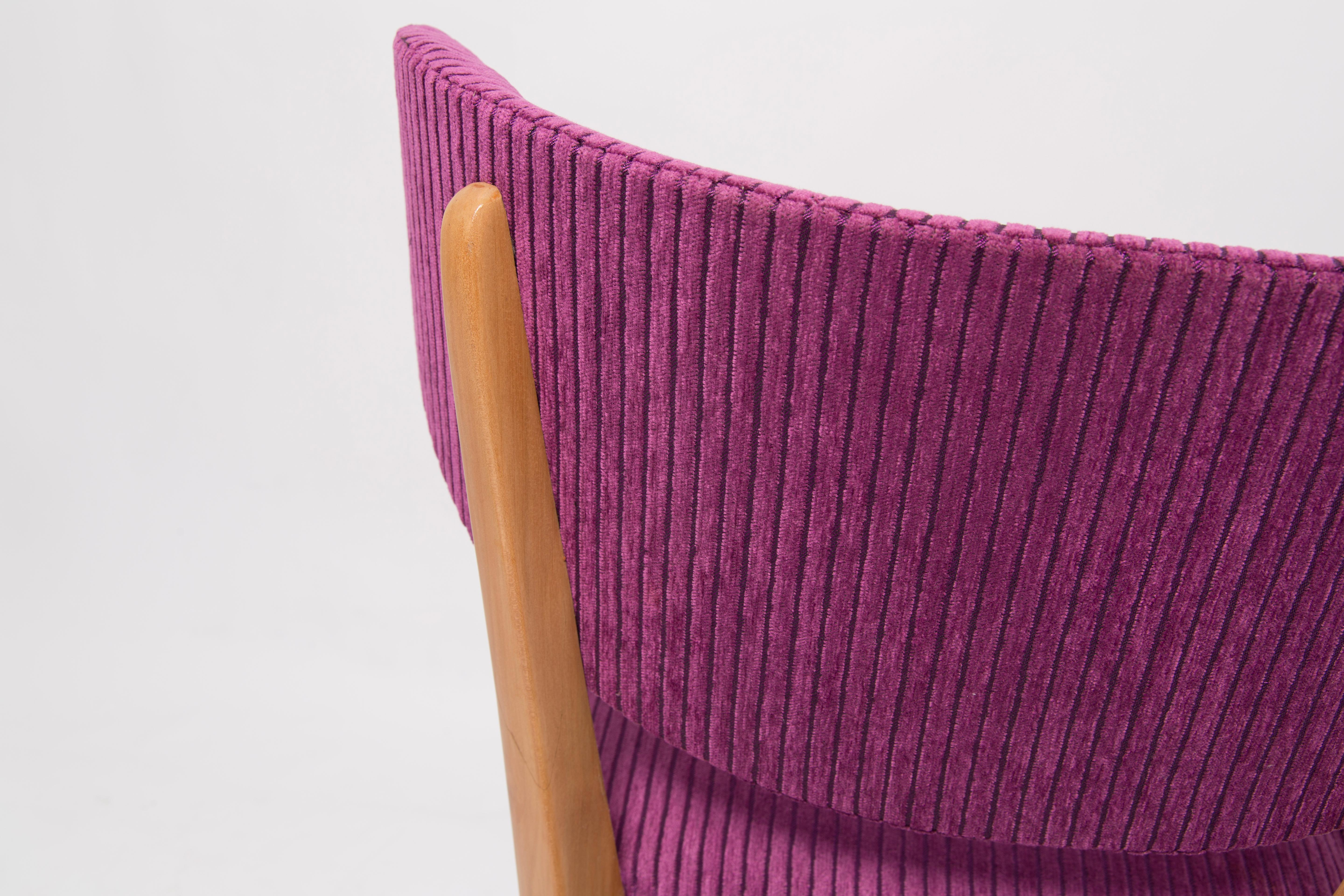 Bouclé Mid Century Violet Velvet Club Chair, Europe, 1960s For Sale