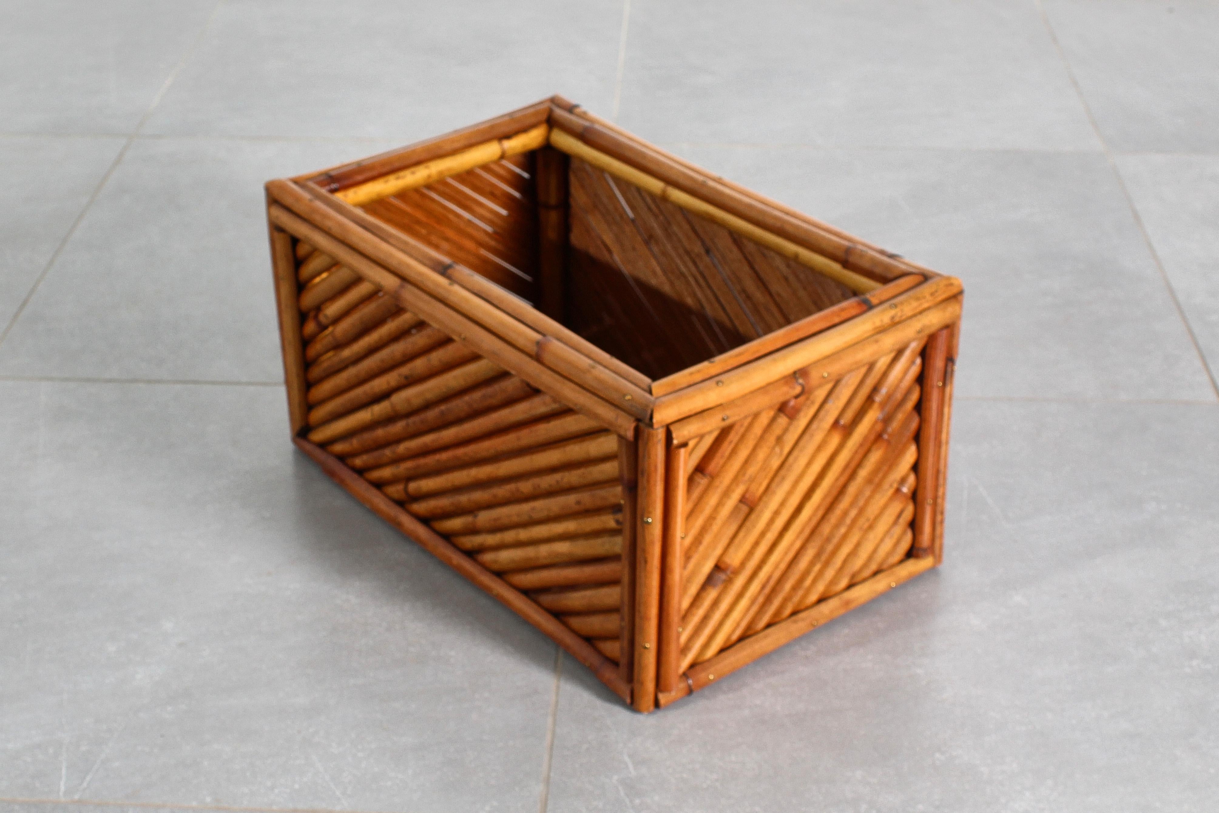 Mid-Century Modern Mid-Century Vivai Del Sud (attr) Jardinière en bambou Made, Italy 60s en vente