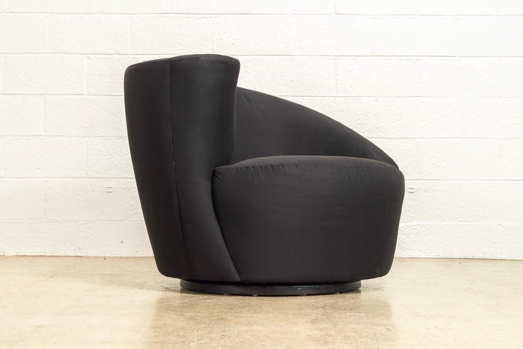 Midcentury Vladimir Kagan for Directional Black Nautilus Lounge Chairs, a Pair For Sale 2